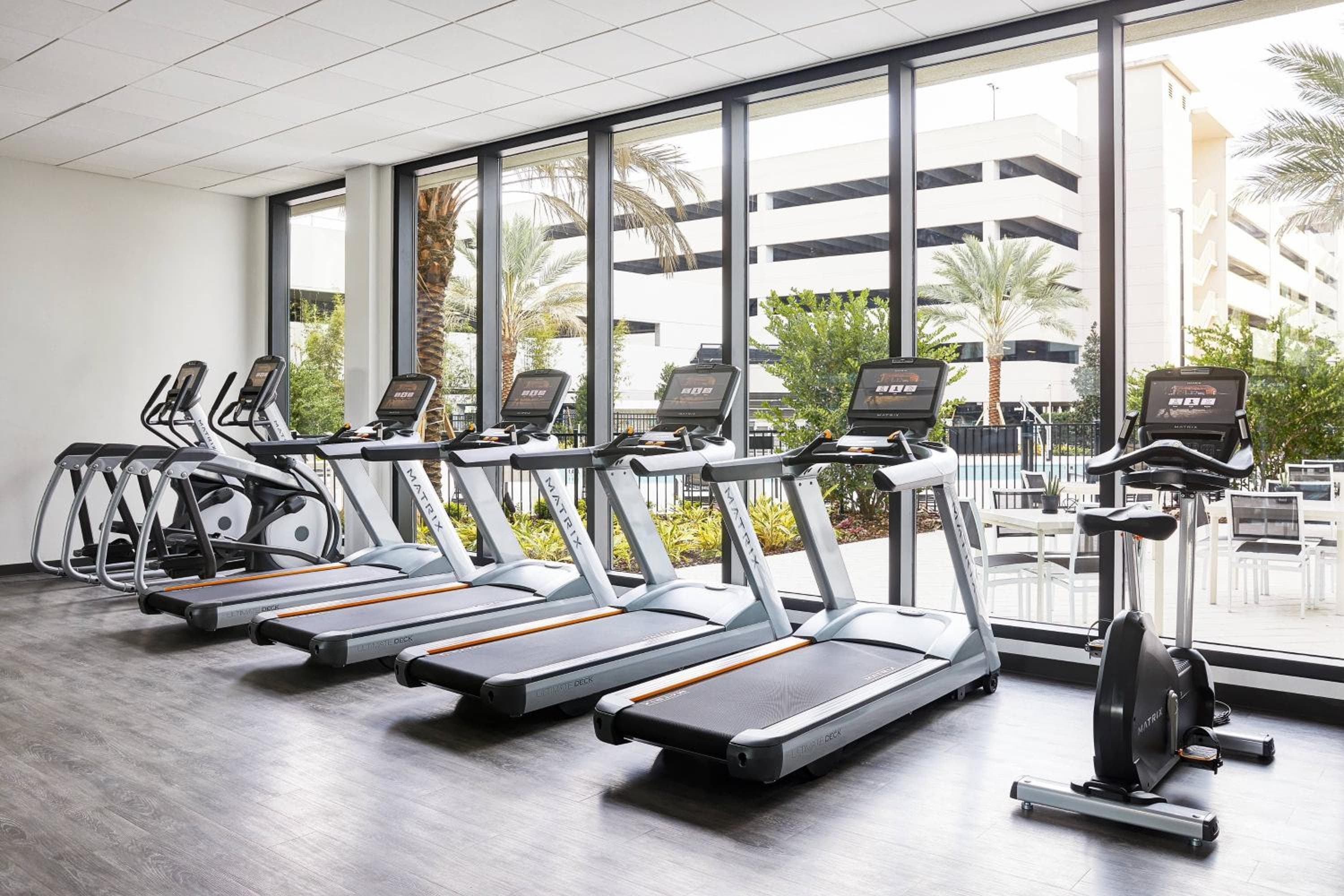 AC Hotel by Marriott Tampa Airport — 3