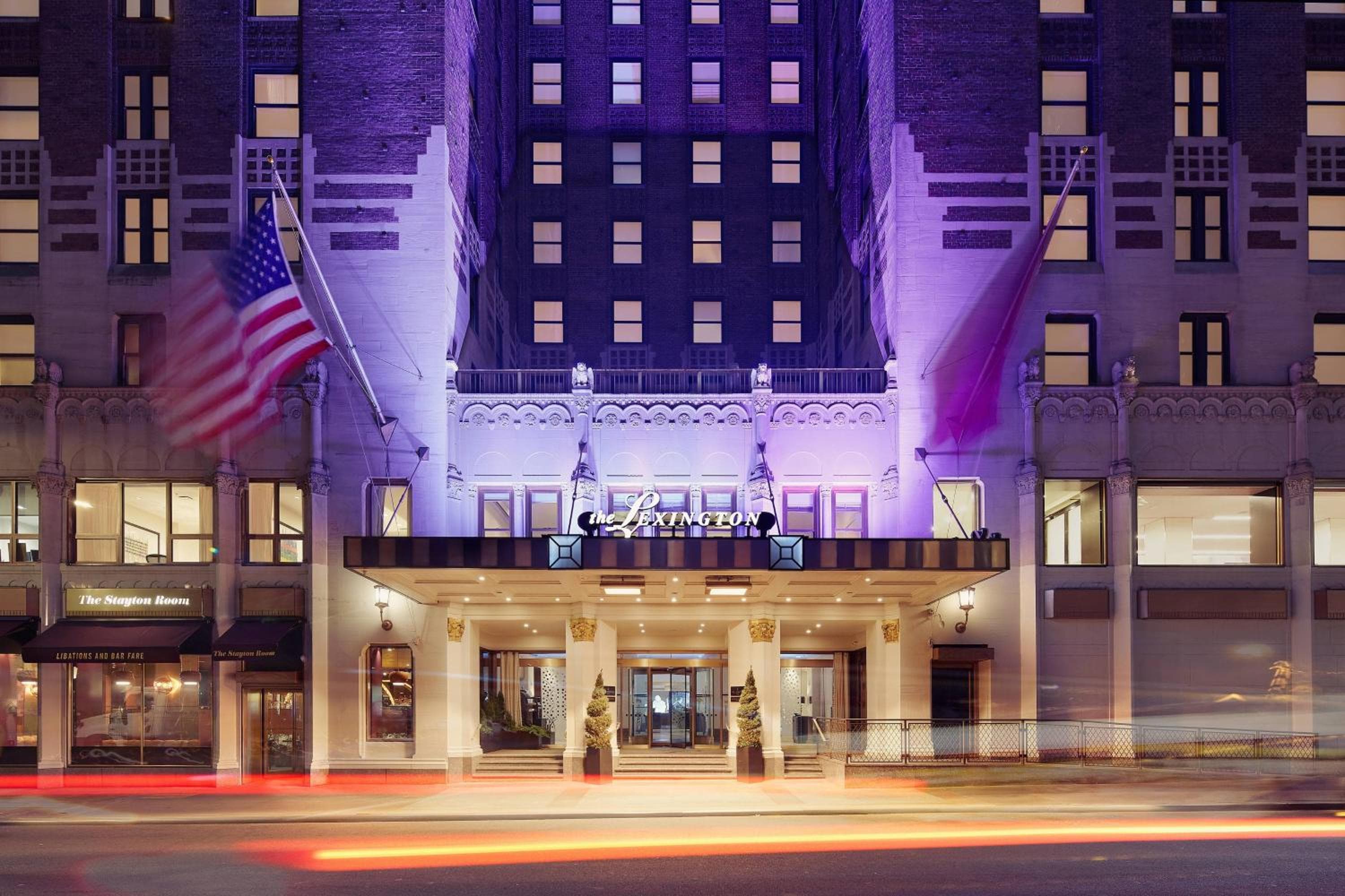 El hotel Lexington, colección de autógrafos — 1