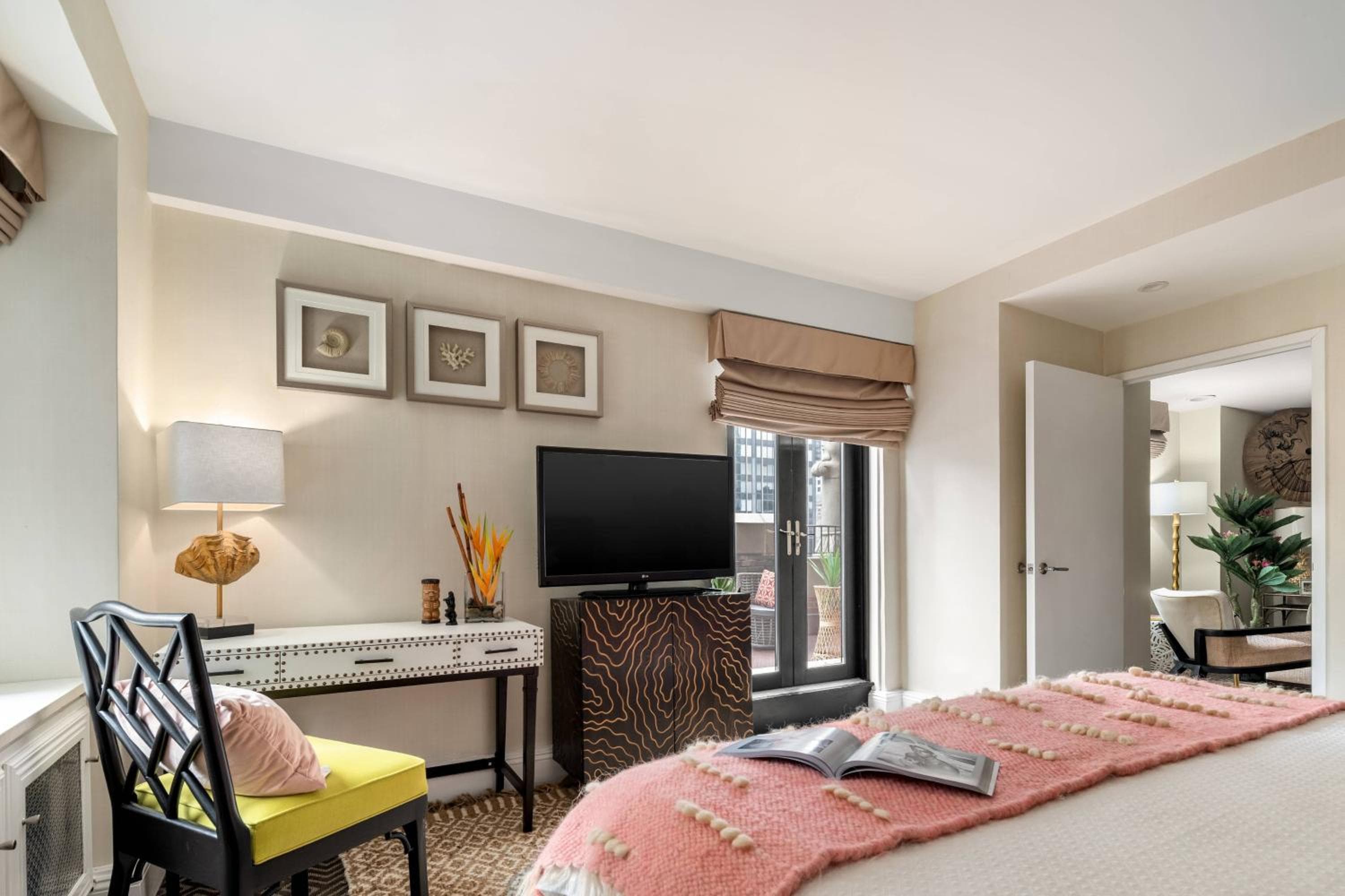 El hotel Lexington, colección de autógrafos — 25