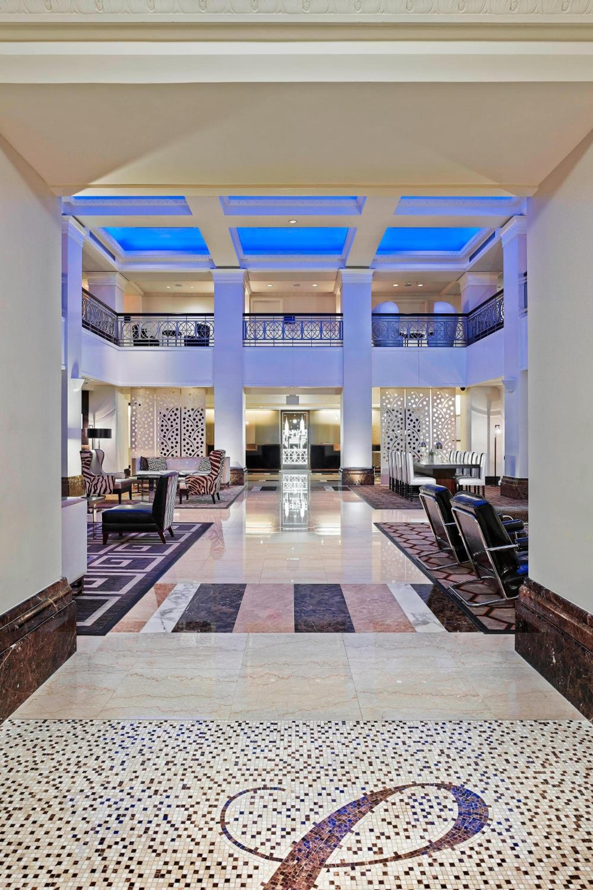El hotel Lexington, colección de autógrafos — 10