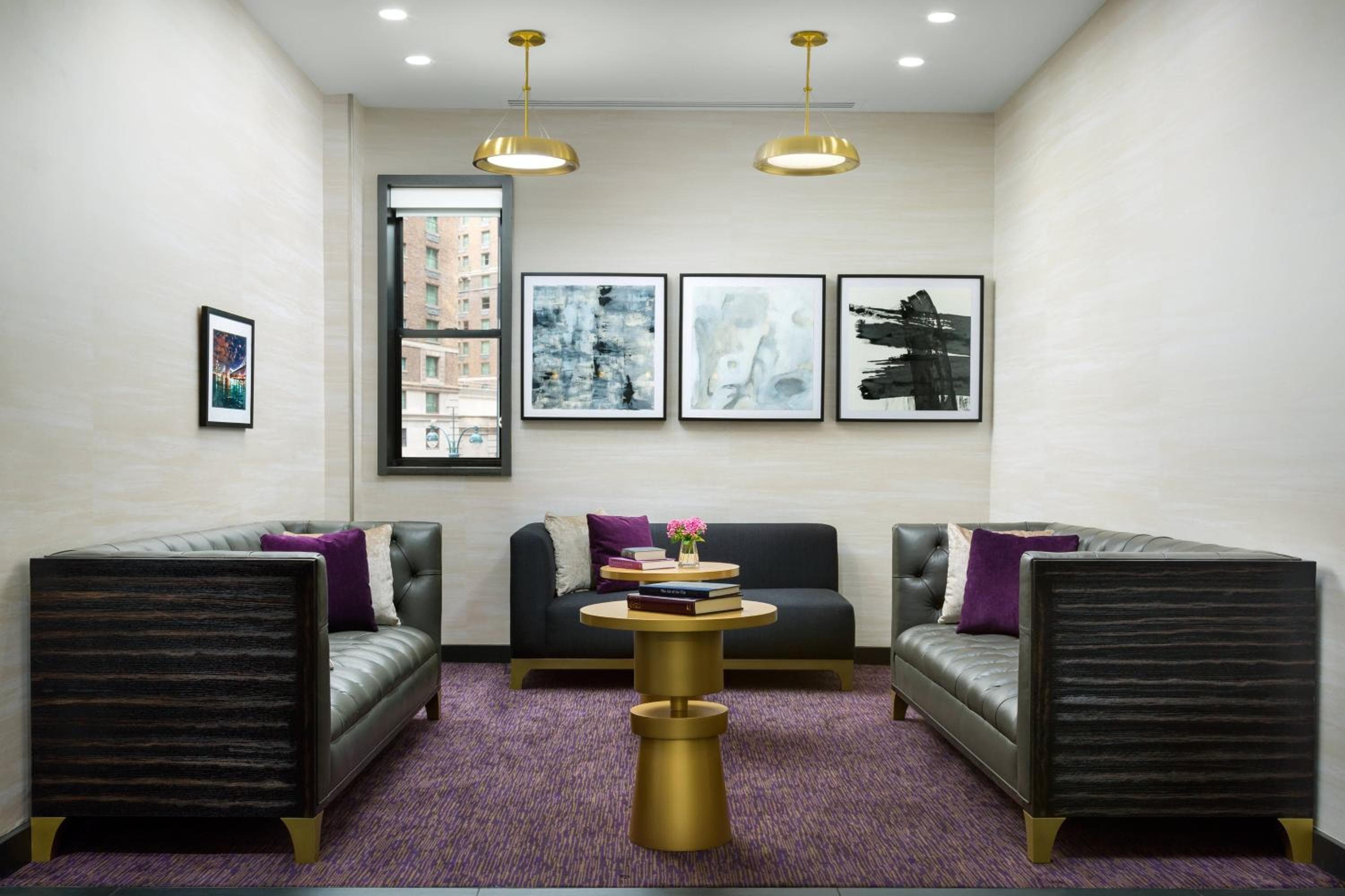 The Lexington Hotel, Autograph Collection — 19