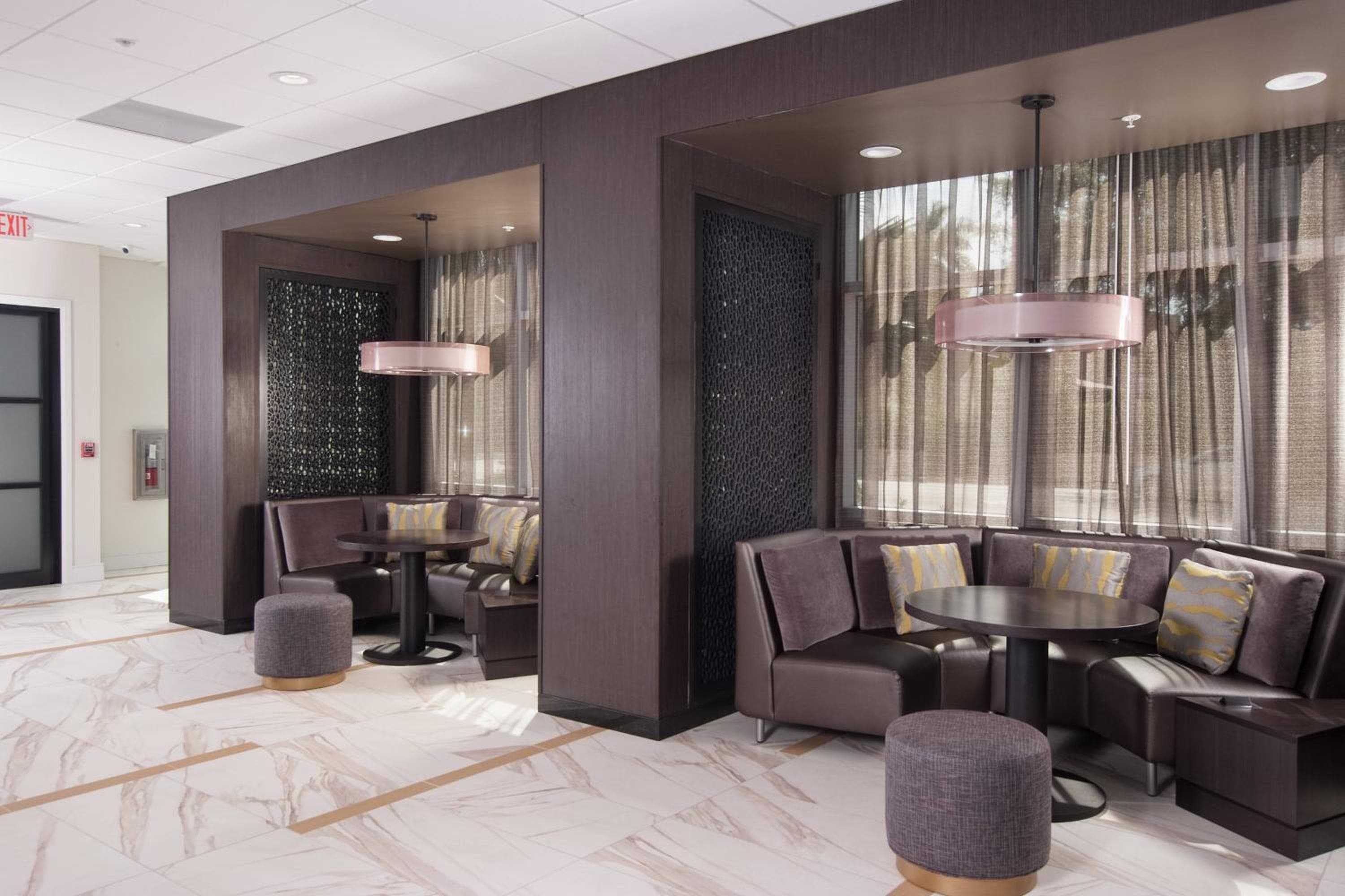 Courtyard Miami Coral Gables — 15