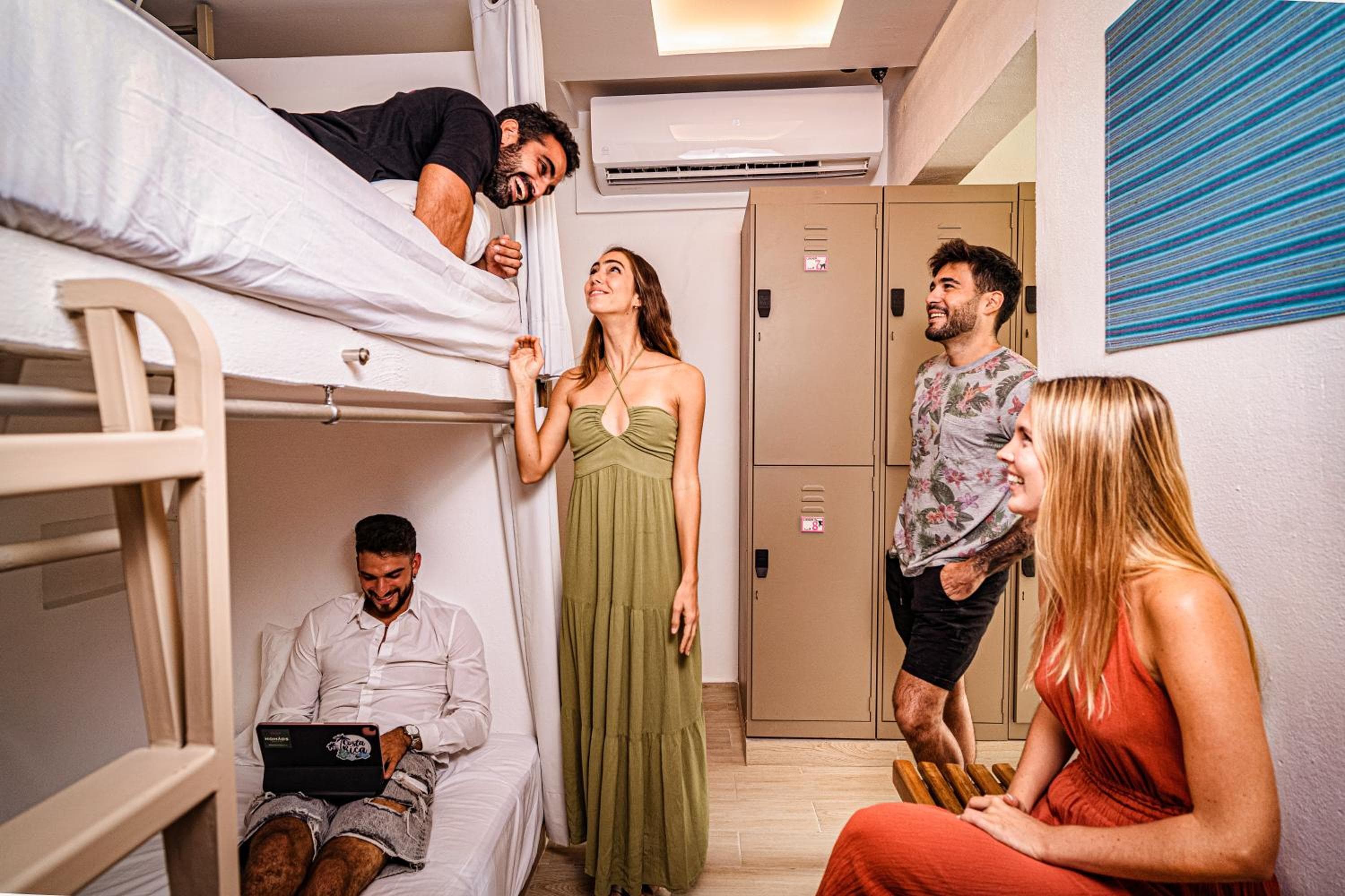 Hostal Fiesta Nómadas — 2