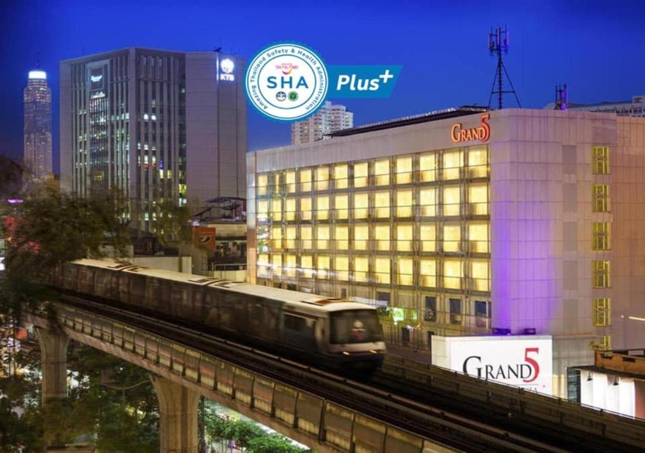 Grand 5 Hotel & Plaza Sukhumvit Bangkok — 3