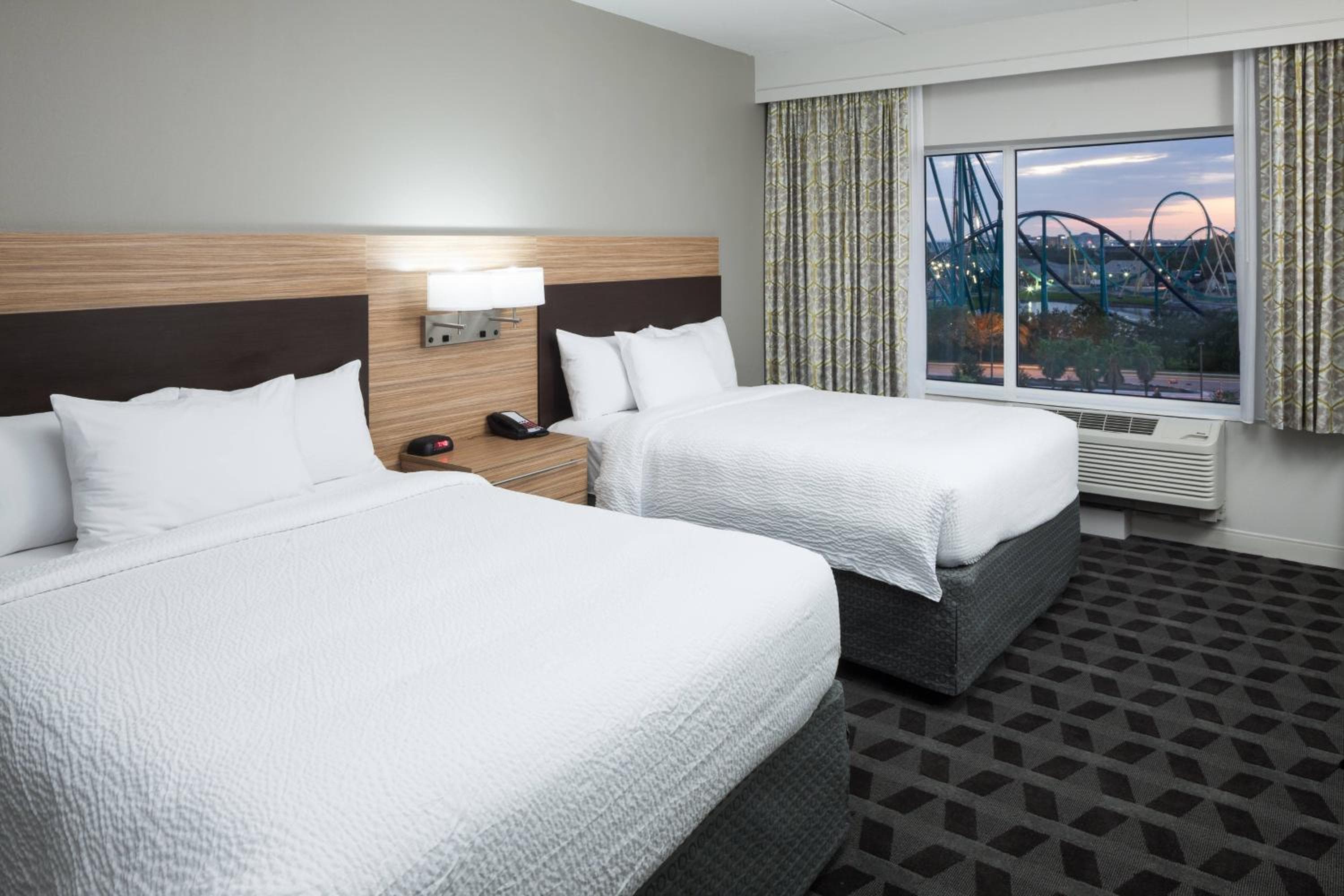 TownePlace Suites by Marriott Orlando at SeaWorld — 12