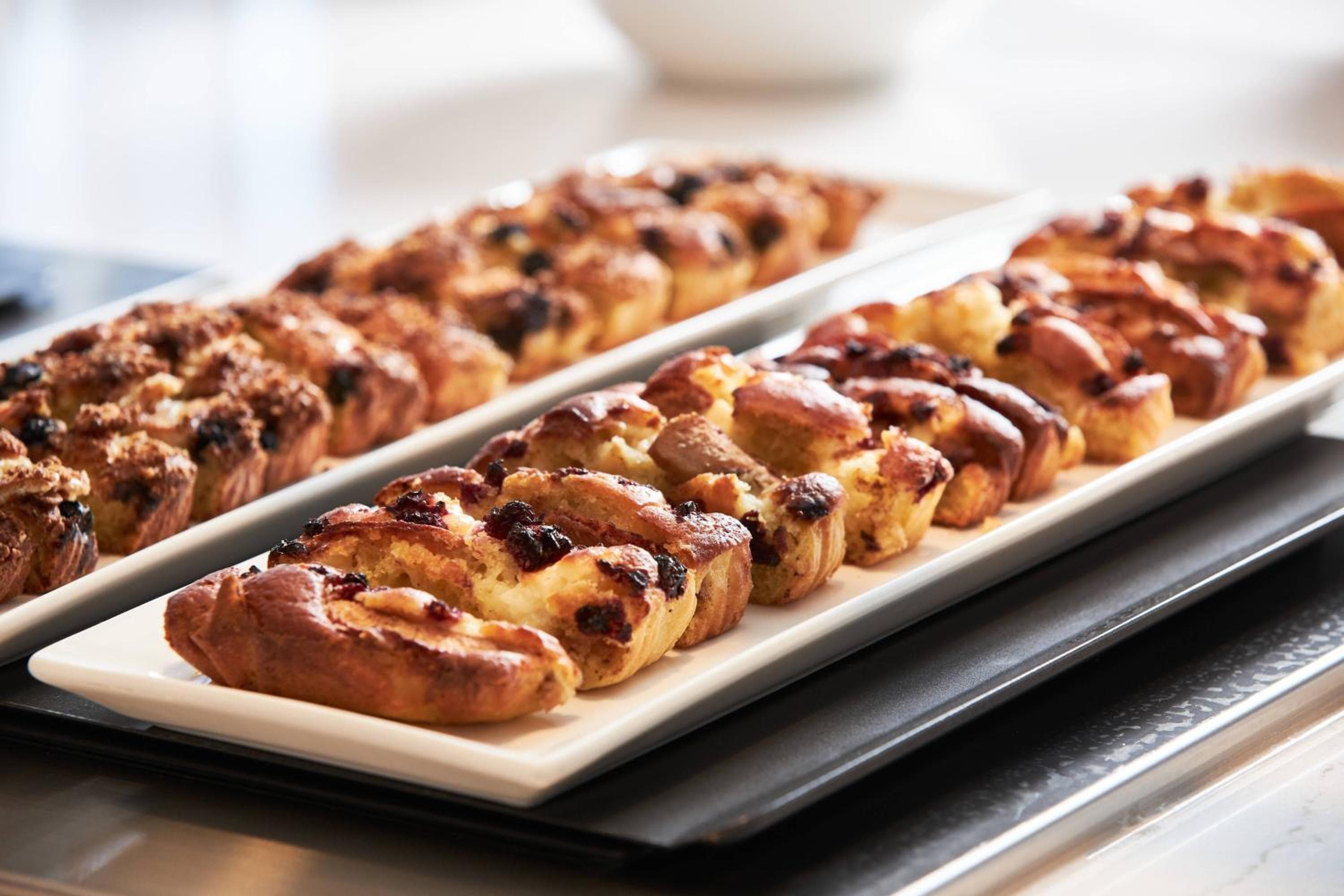 AC Hotel by Marriott Los Angeles South Bay — 18