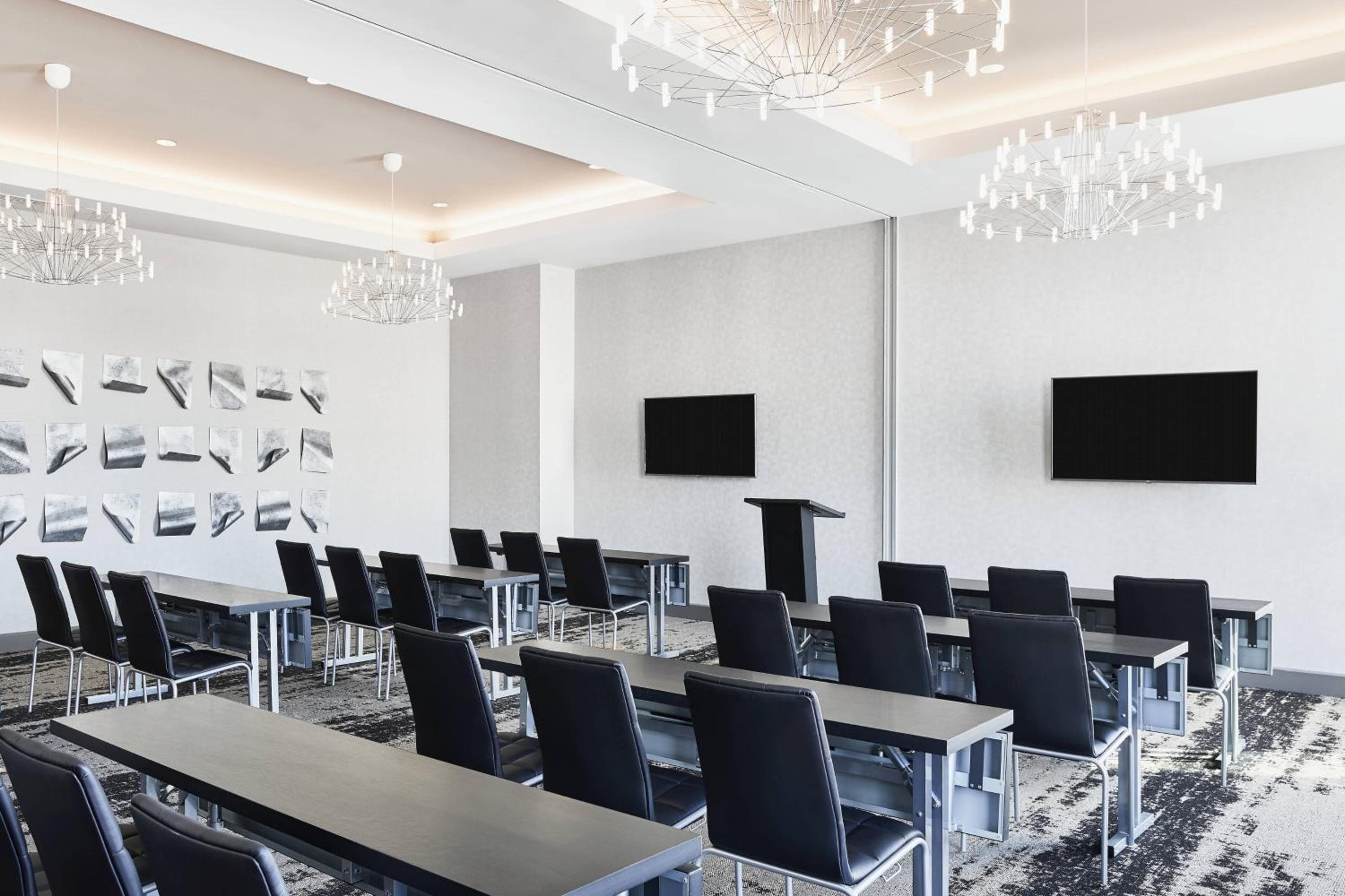 AC Hotel by Marriott Los Angeles South Bay — 25