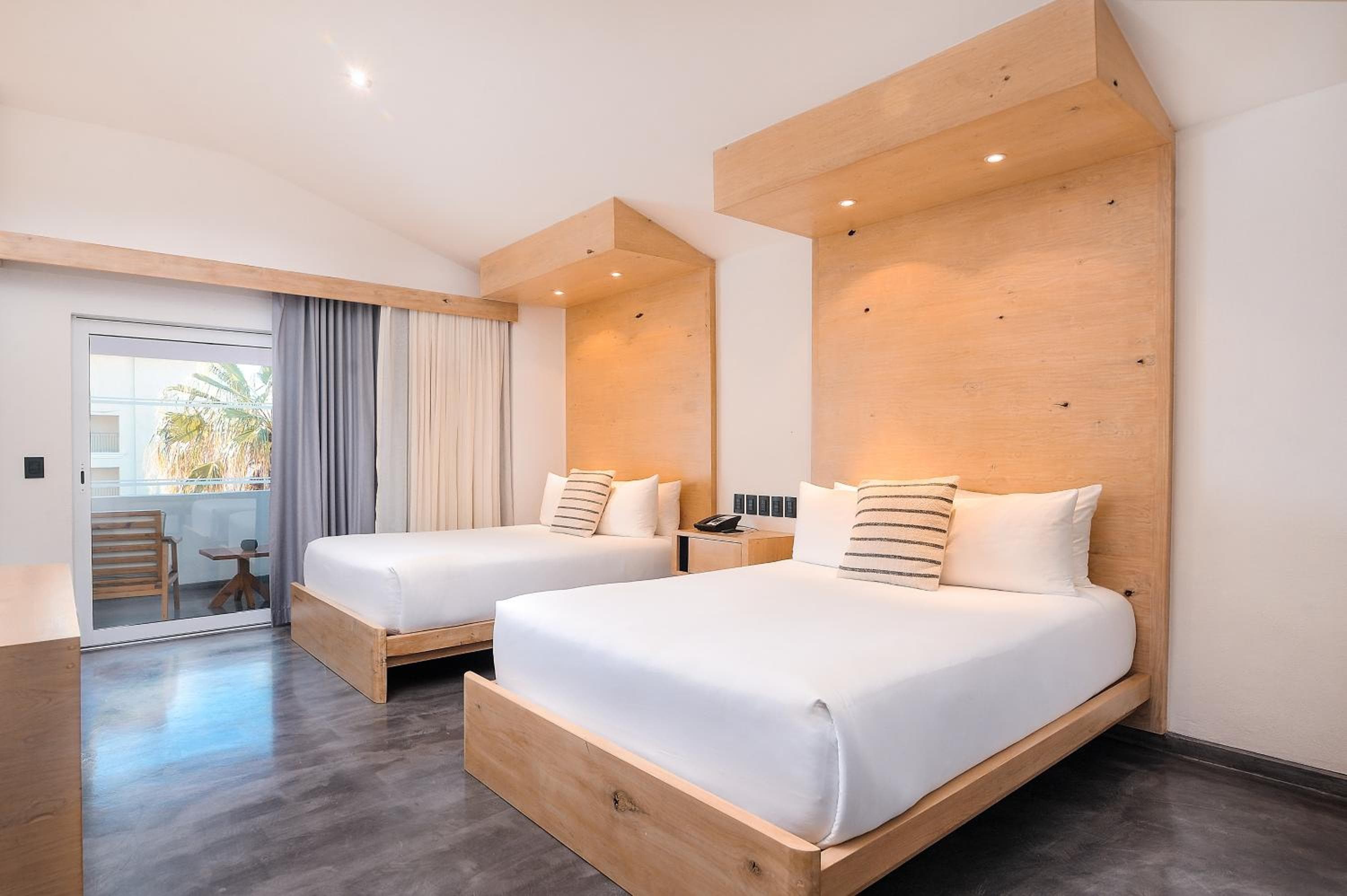 Bahia Hotel & Beach House — 18