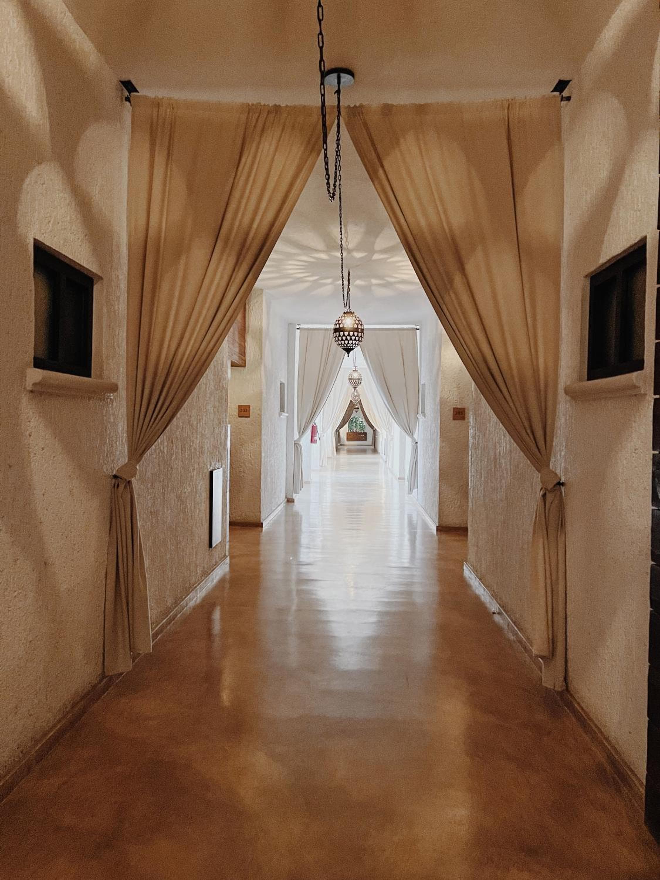 Bahia Hotel & Beach House — 16