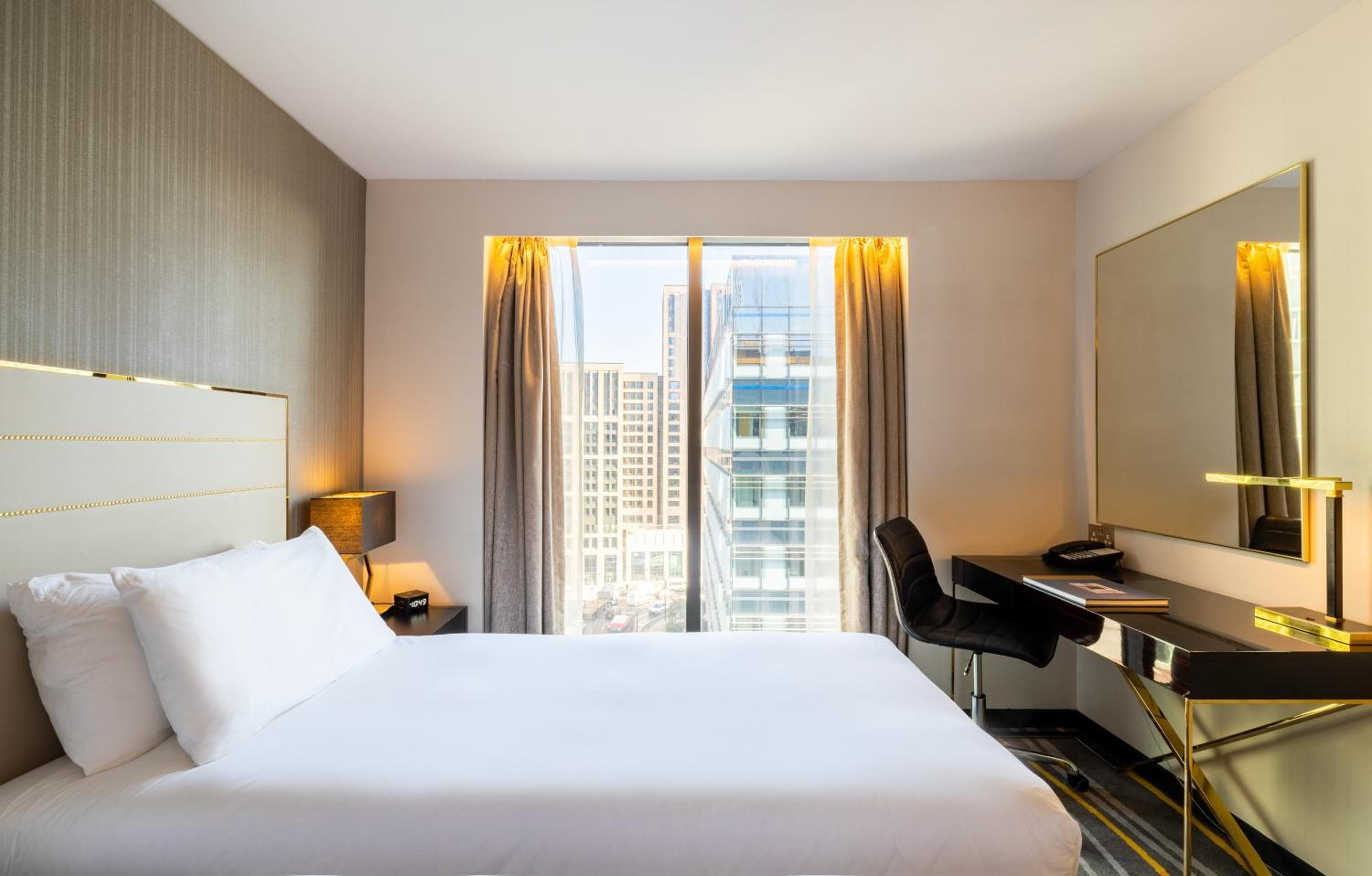 Hotel Saint London — 5