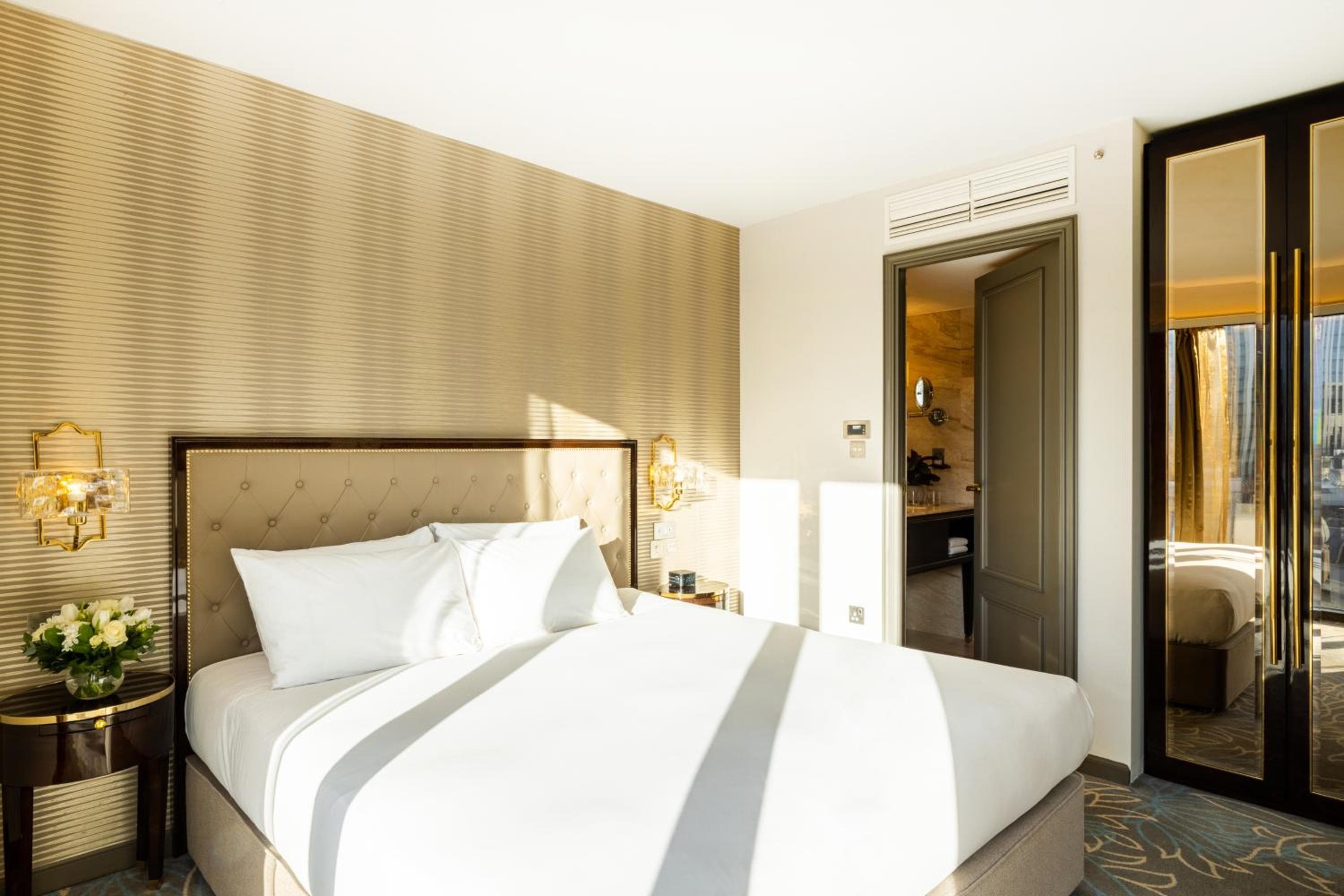 Hotel Saint London — 20
