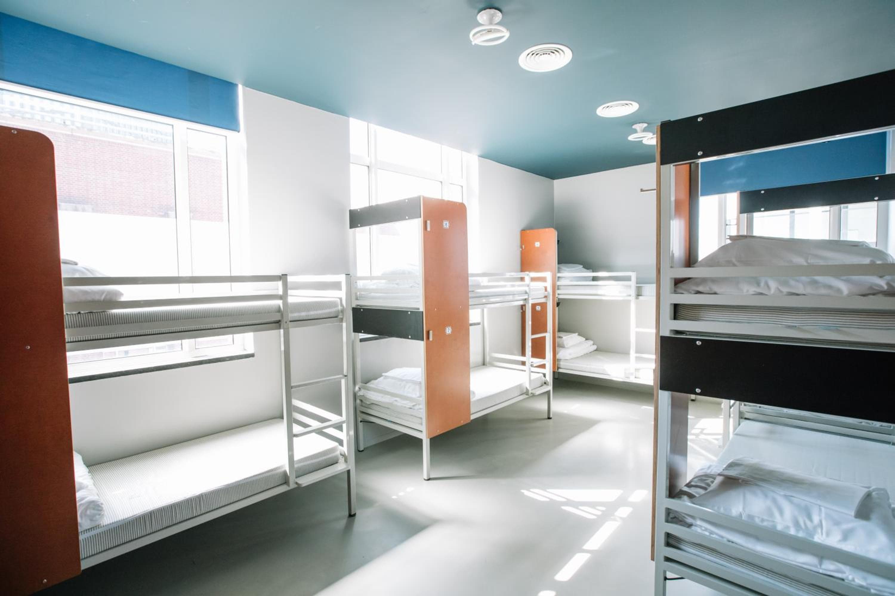 ClinkNOORD Hostel — 28