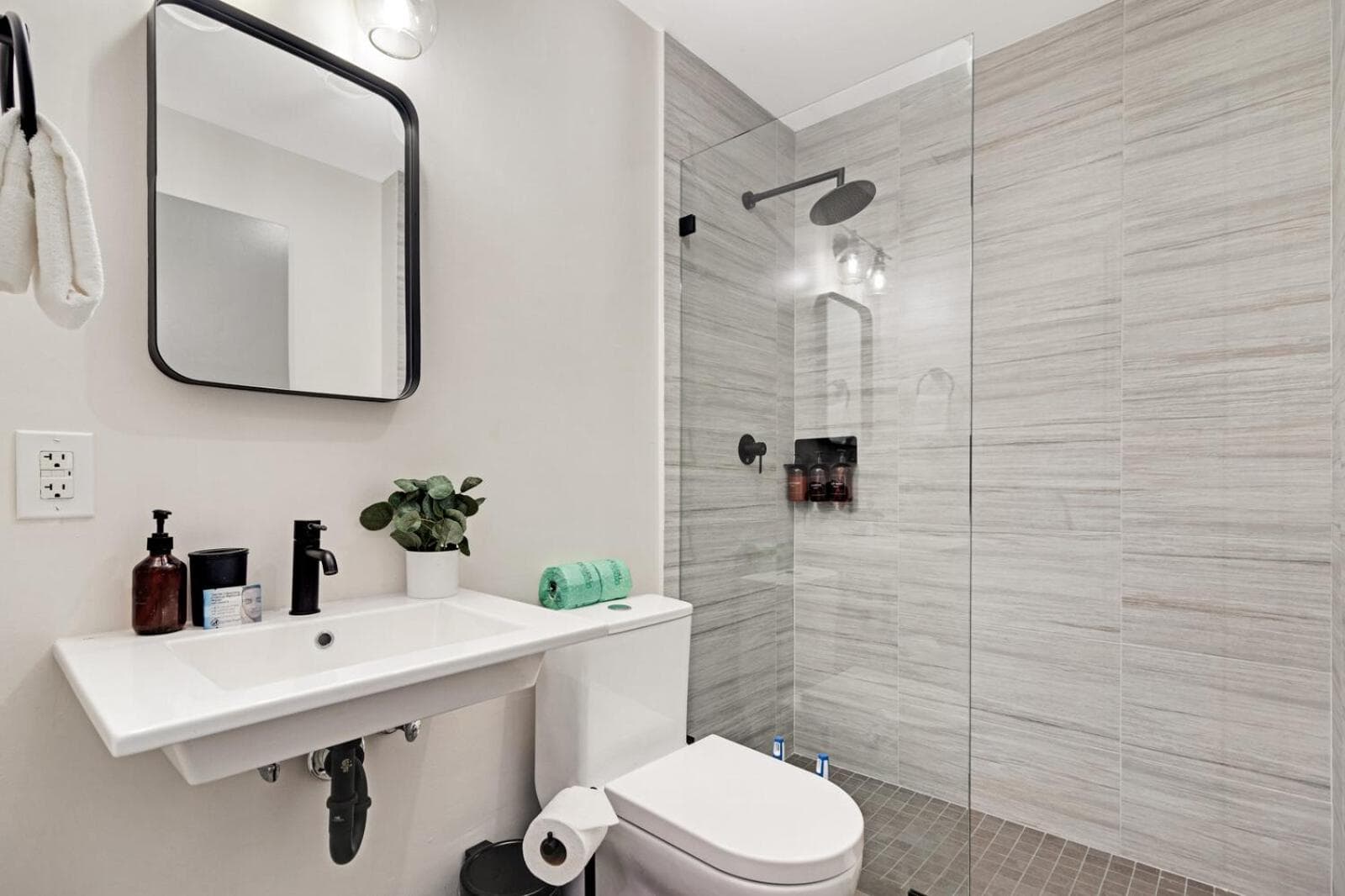 Roami im Habitat Brickell — 14