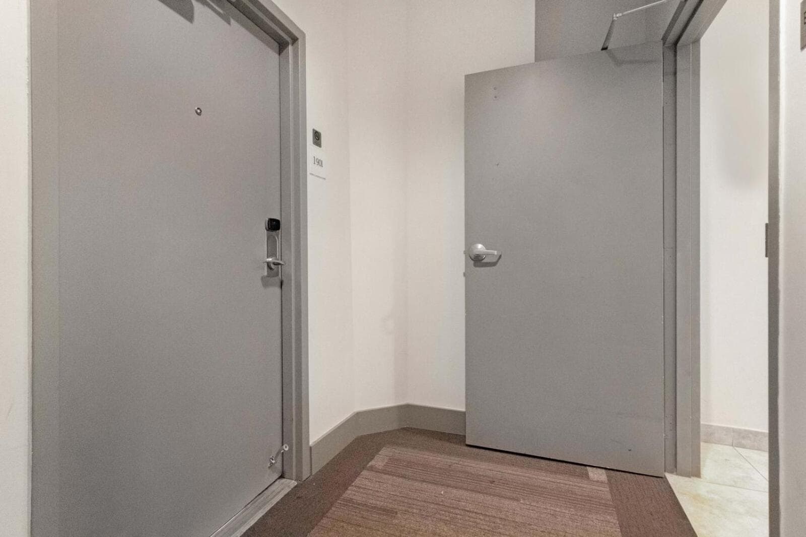 Roami im Habitat Brickell — 11