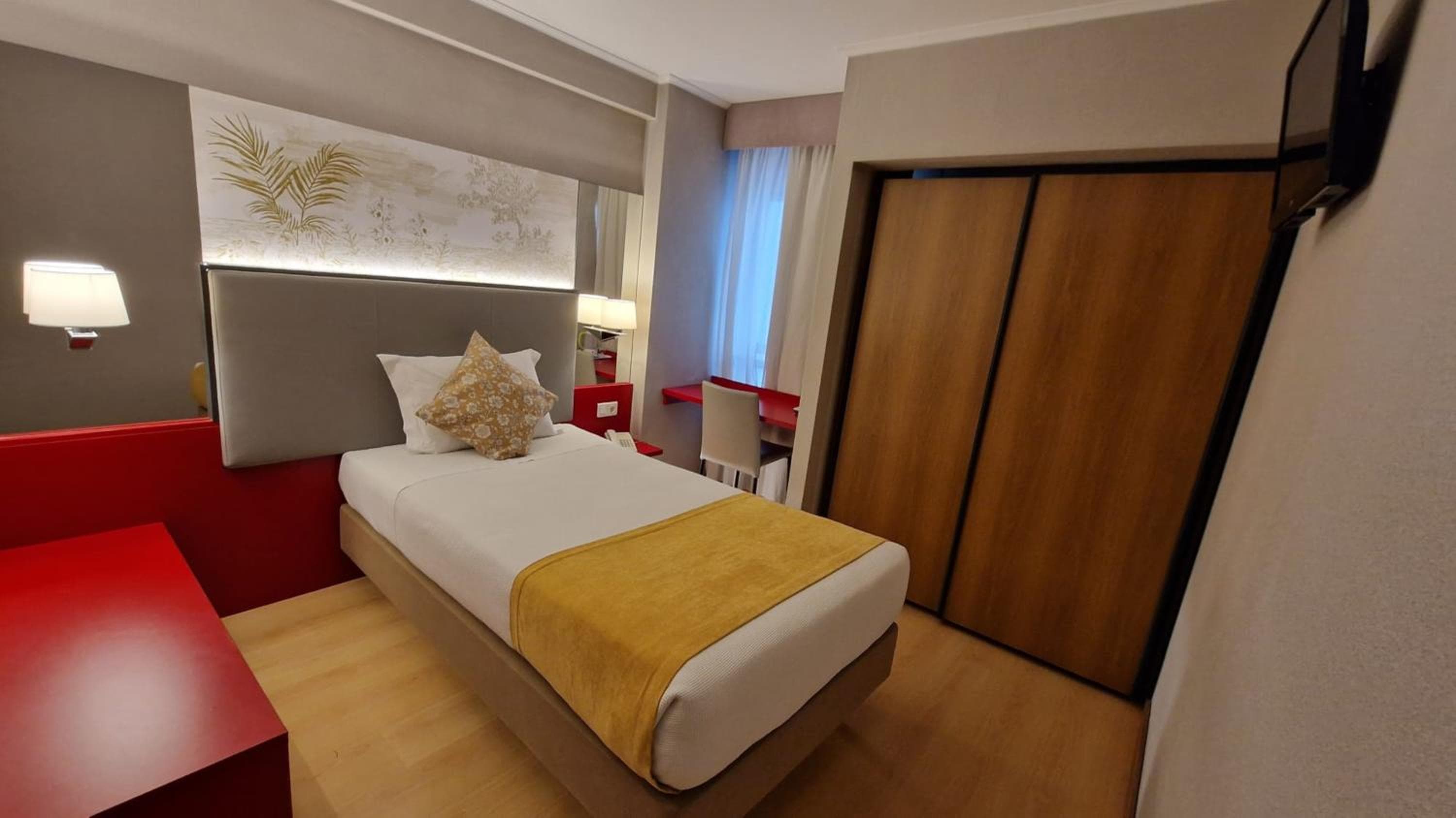 Hotel 3K Madrid — 16