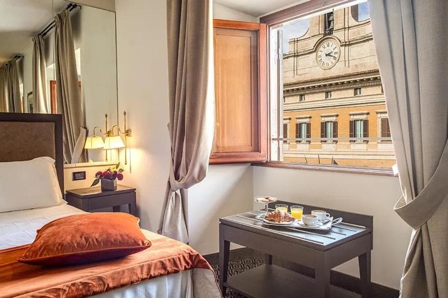 Colonna Palast Hotel — 23