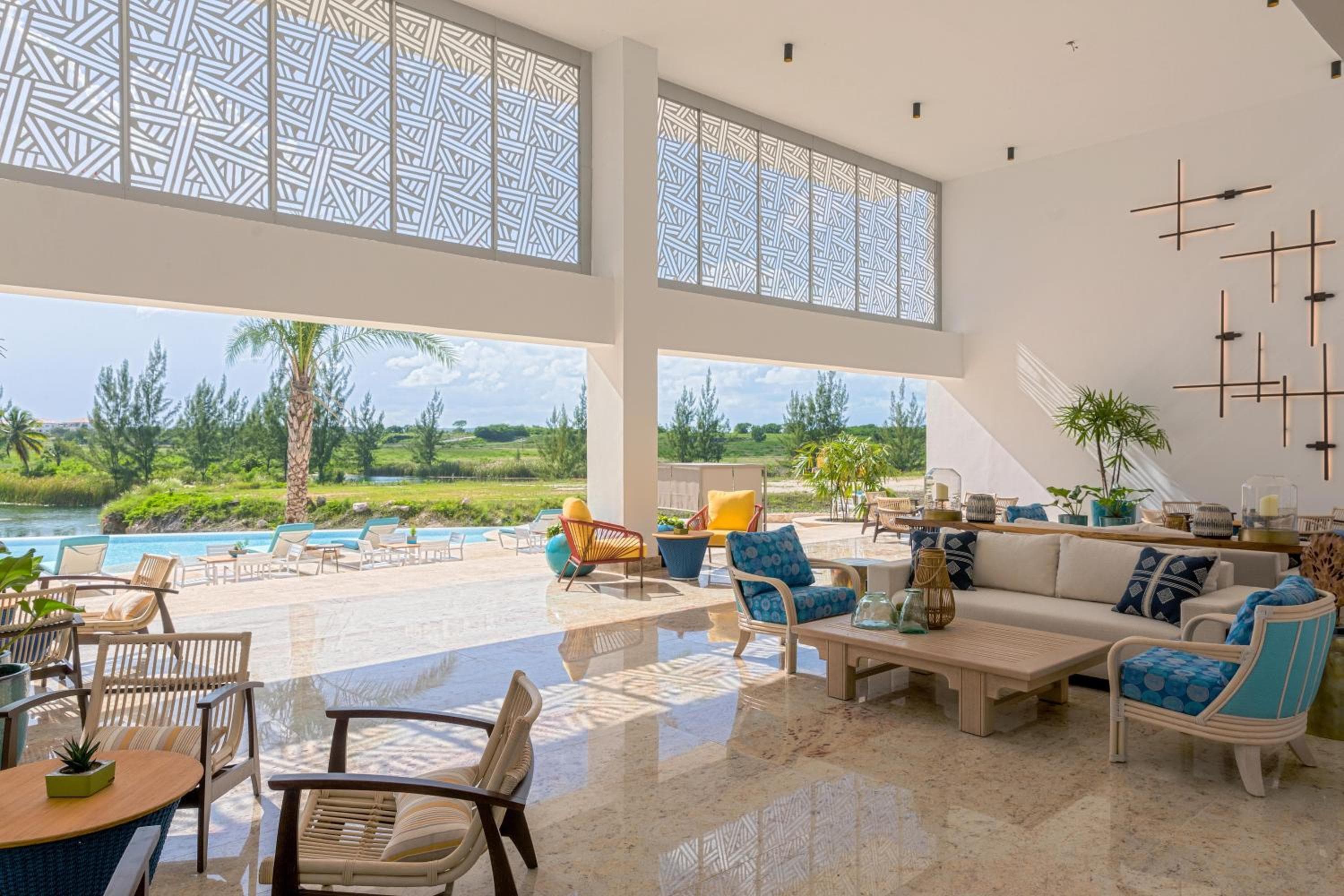 ll Lago at Juanillo Beach — 18