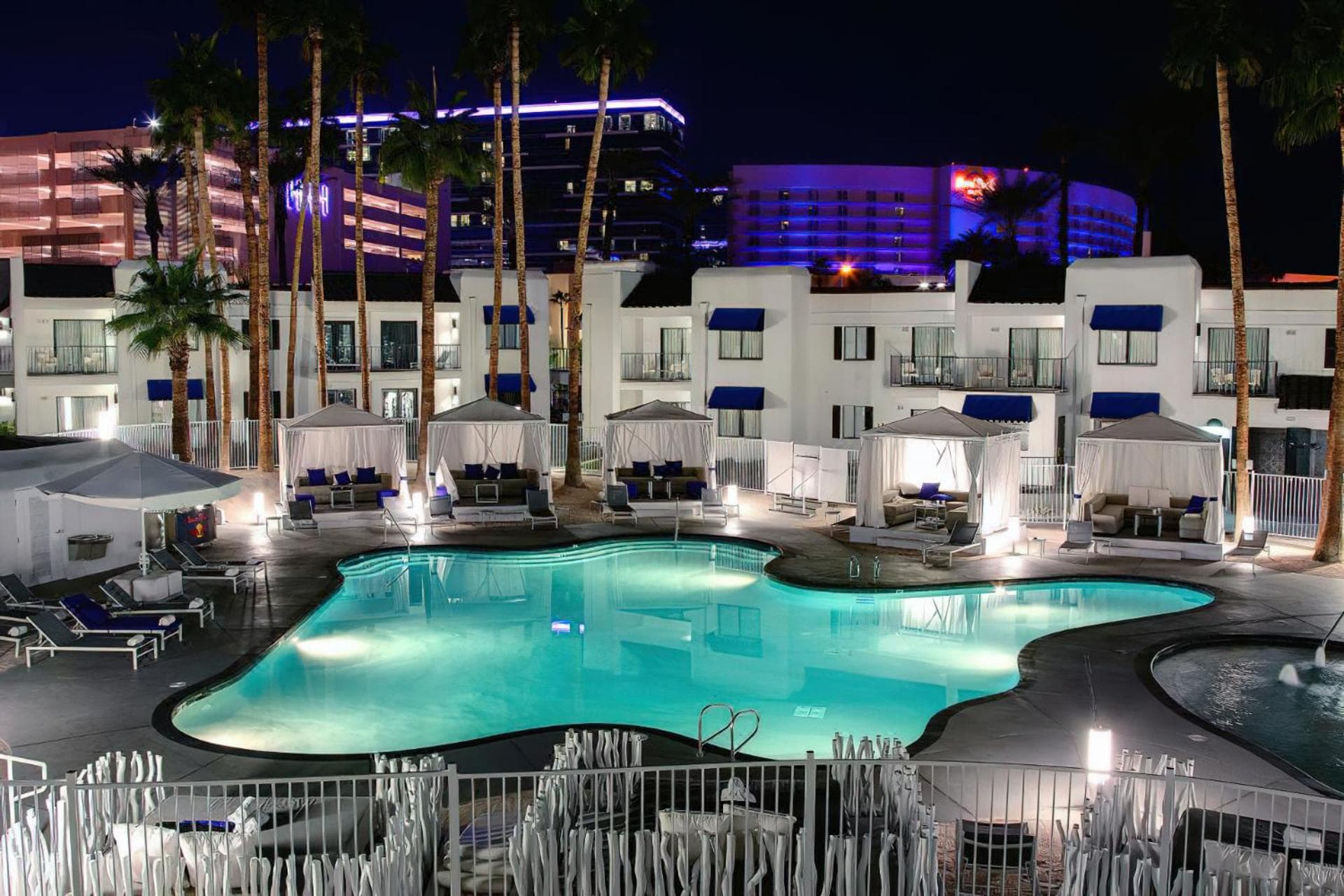 Las Vegas Serene Hotel — 24
