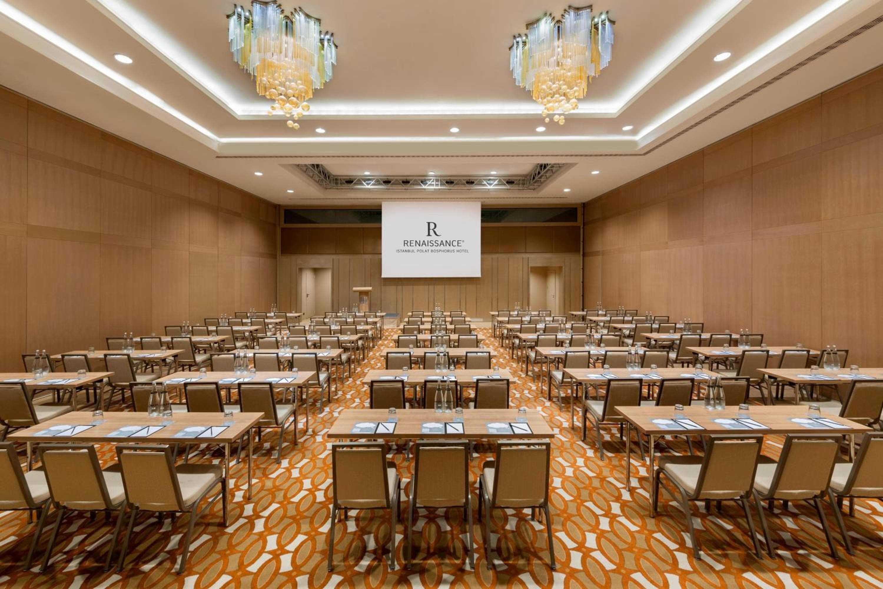 Renaissance Istanbul Polat Bosphorus Hotel — 21