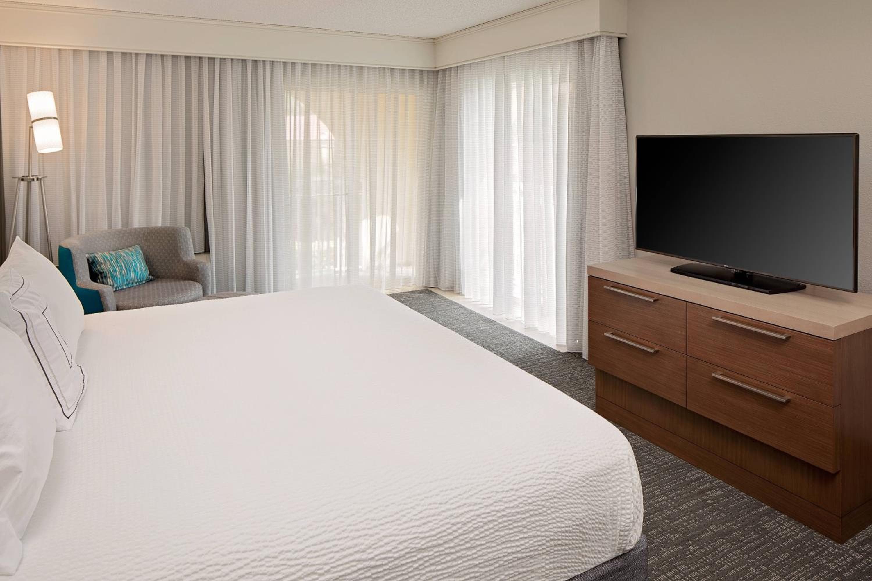Courtyard by Marriott Fort Lauderdale North/Cypress Creek — 19