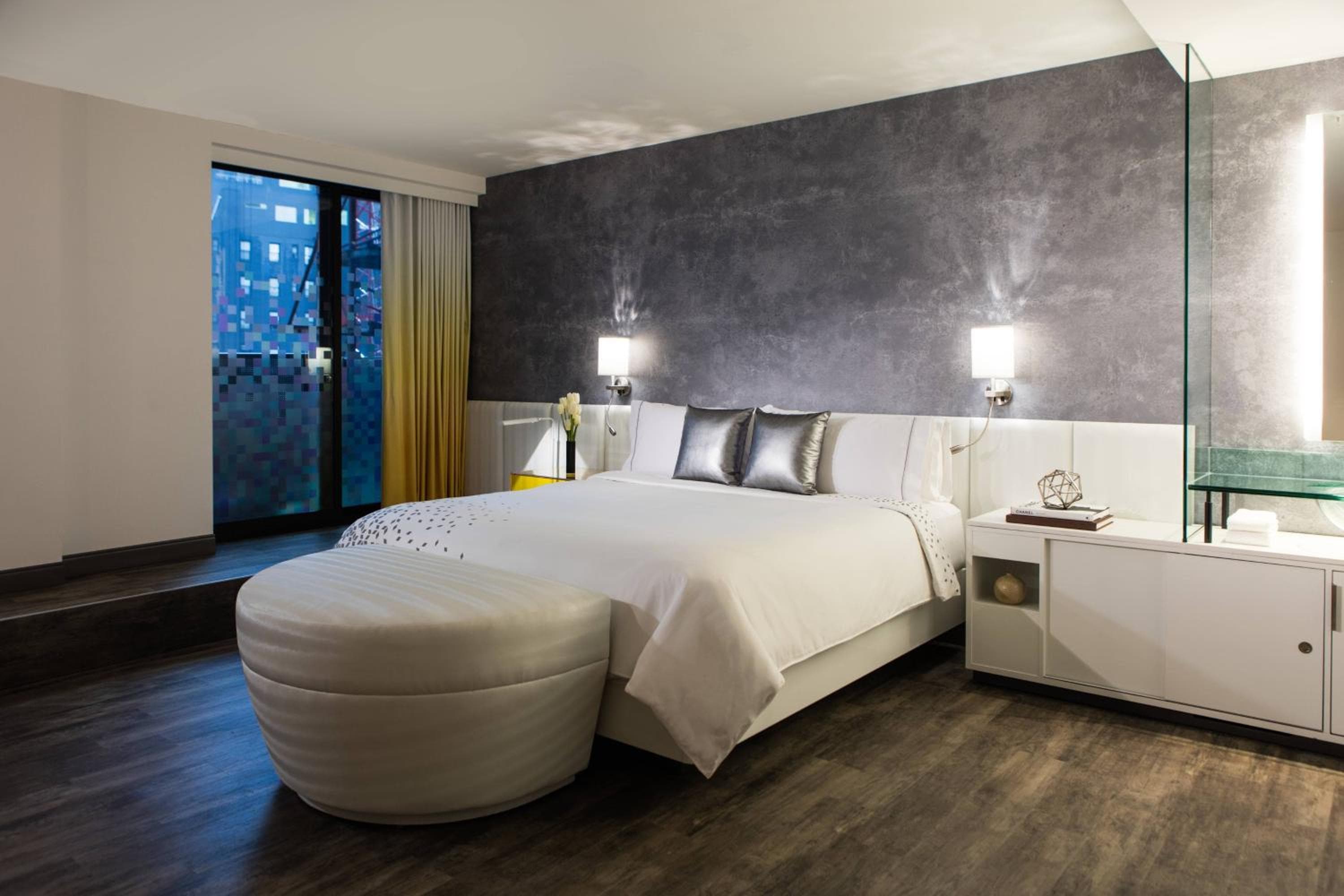 Renaissance New York Times Square by Marriott — 12