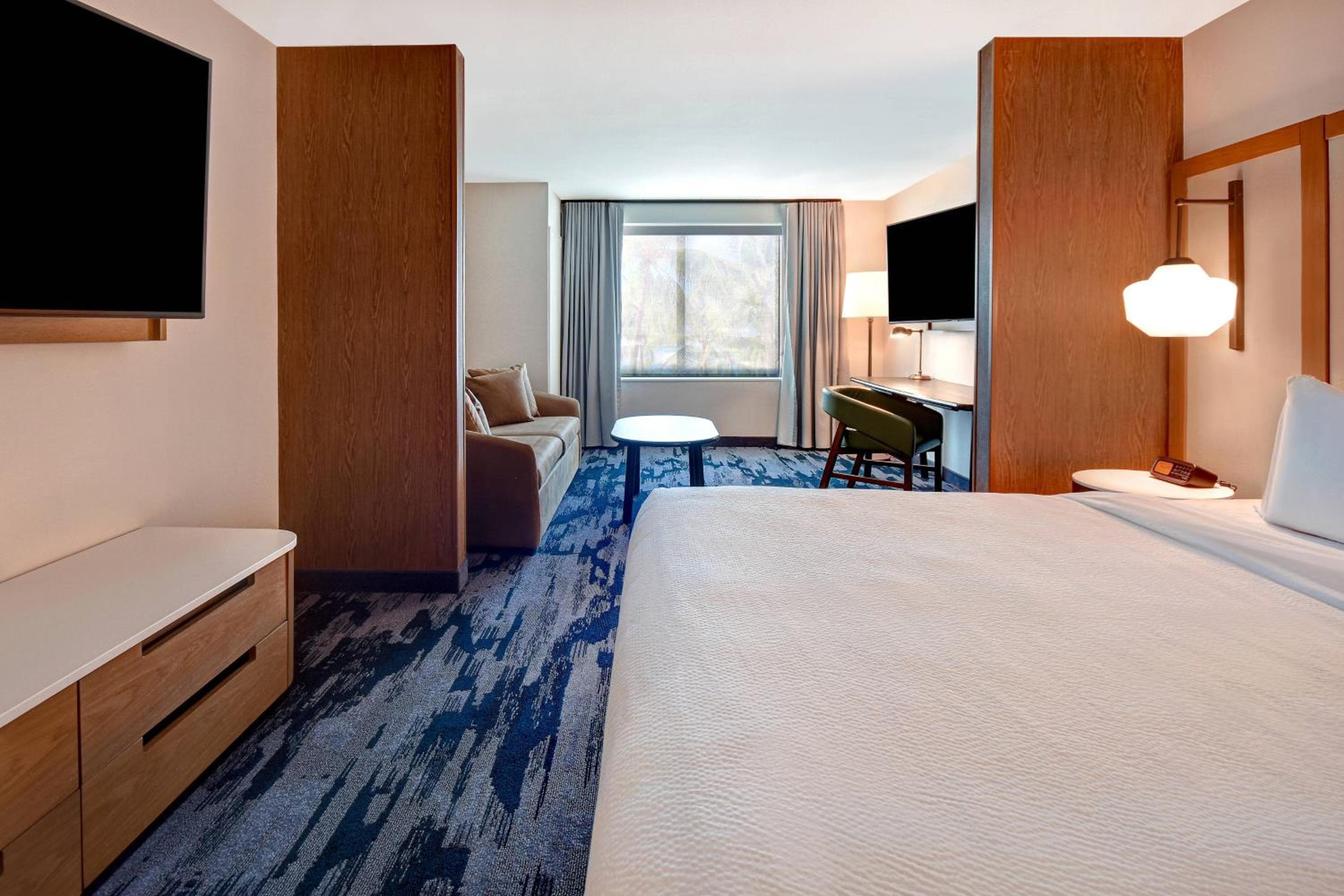 Fairfield Inn & Suites Las Vegas Airport South — 11