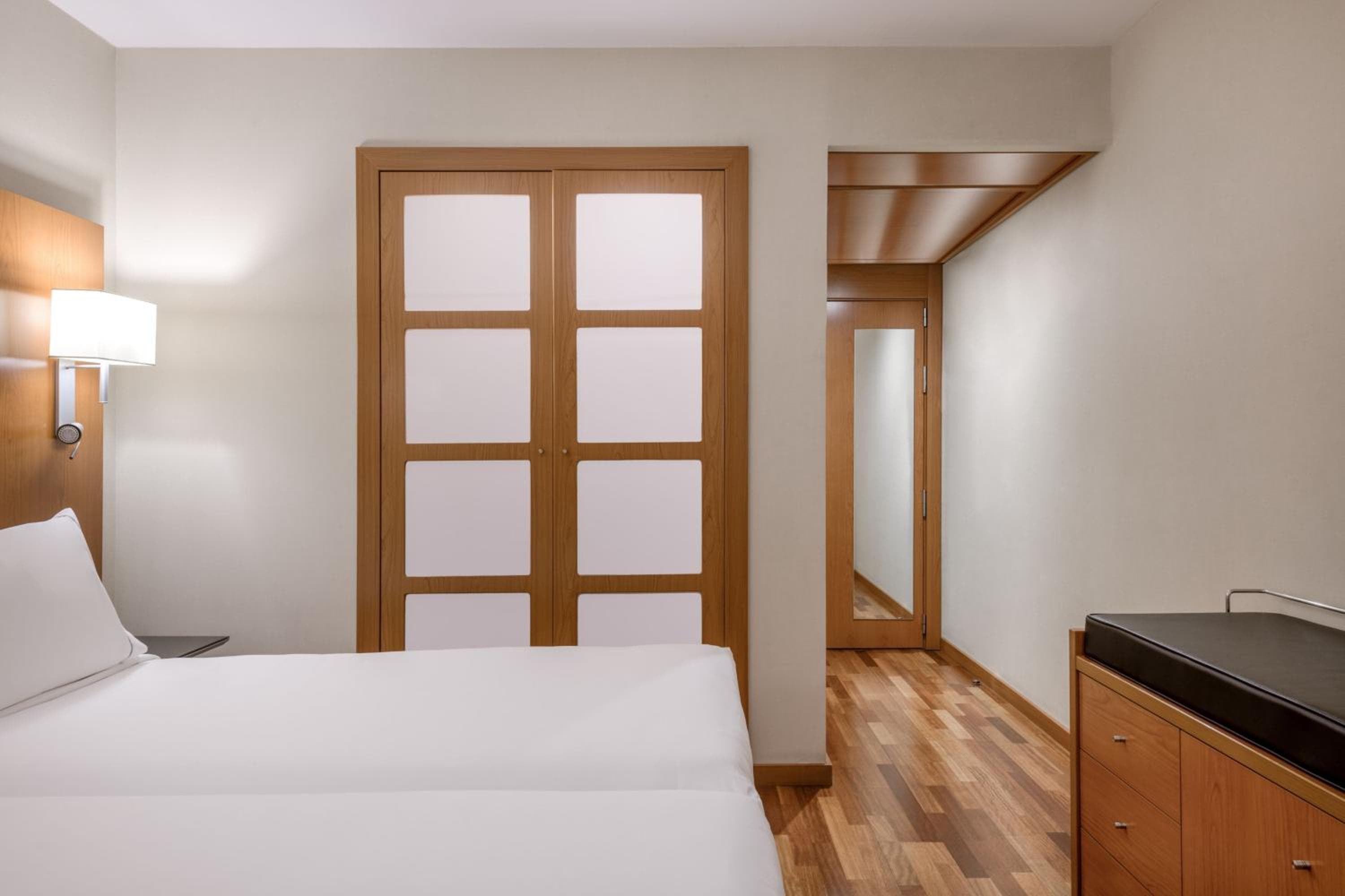 AC Hotel Sevilla Fórum by Marriott — 2