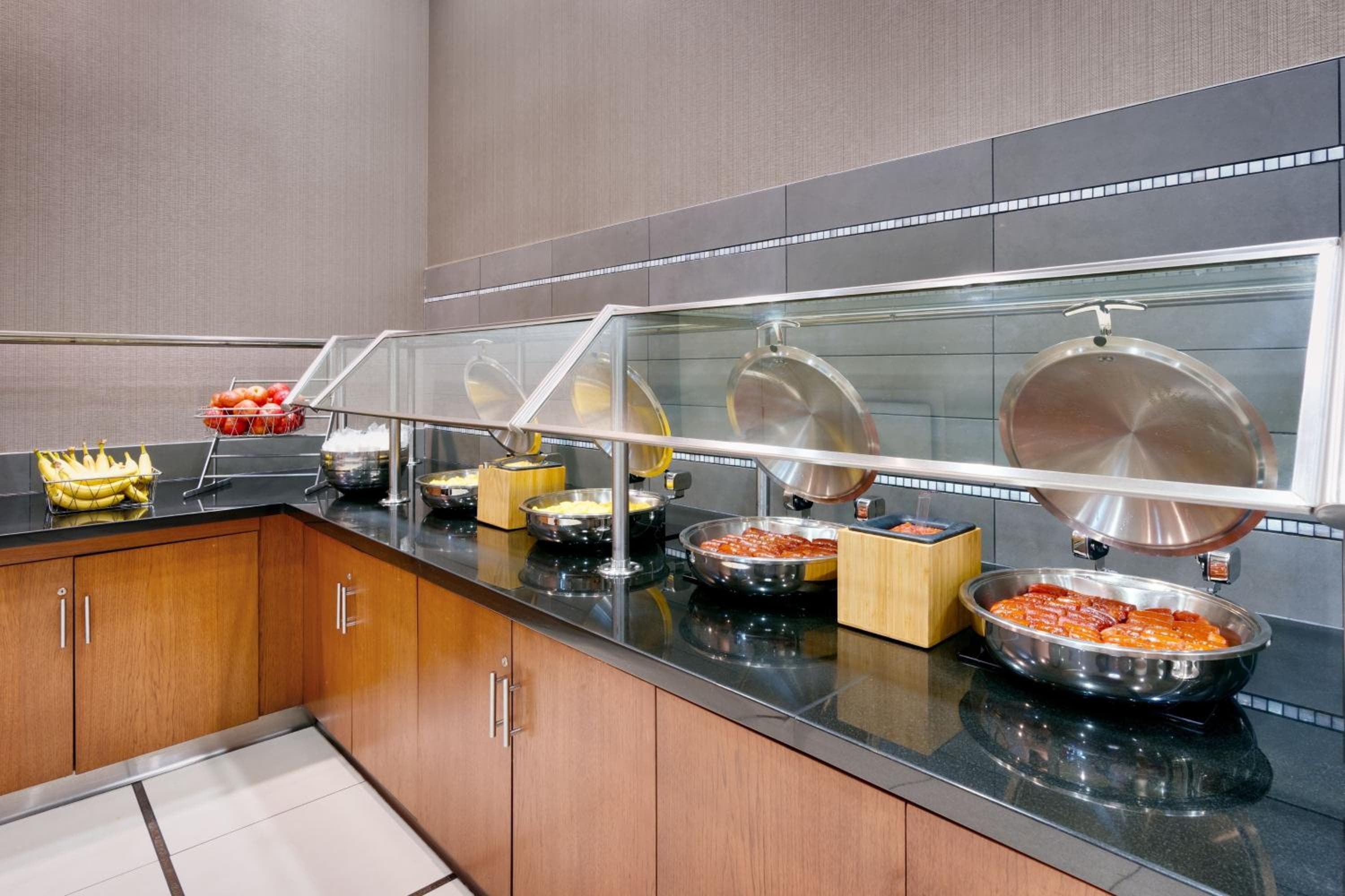 SpringHill Suites by Marriott Las Vegas Convention Center — 19