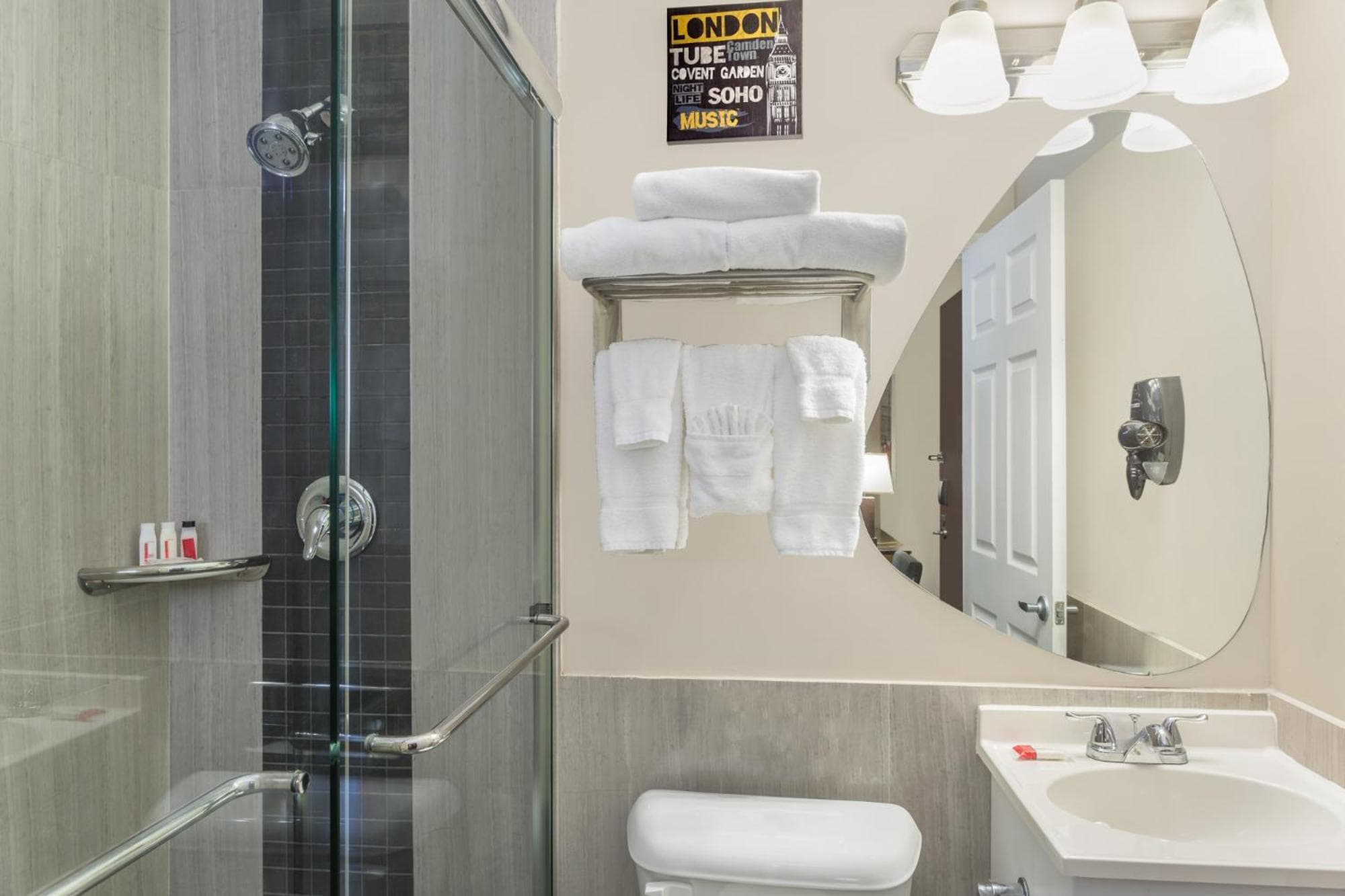 Ramada by Wyndham Miami Springs/Miami International Airport — 5