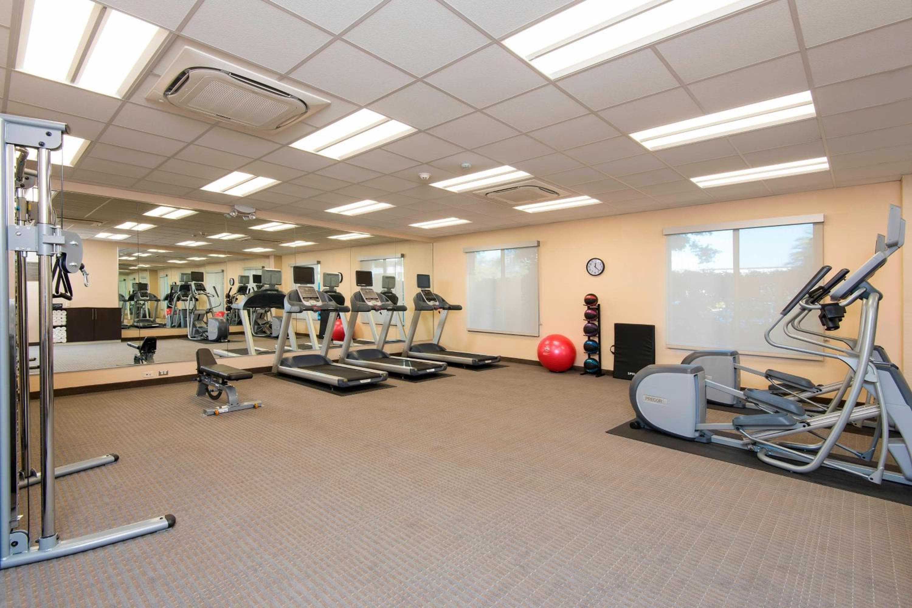 Fairfield Inn & Suites by Marriott Tampa Westshore/Airport — 5