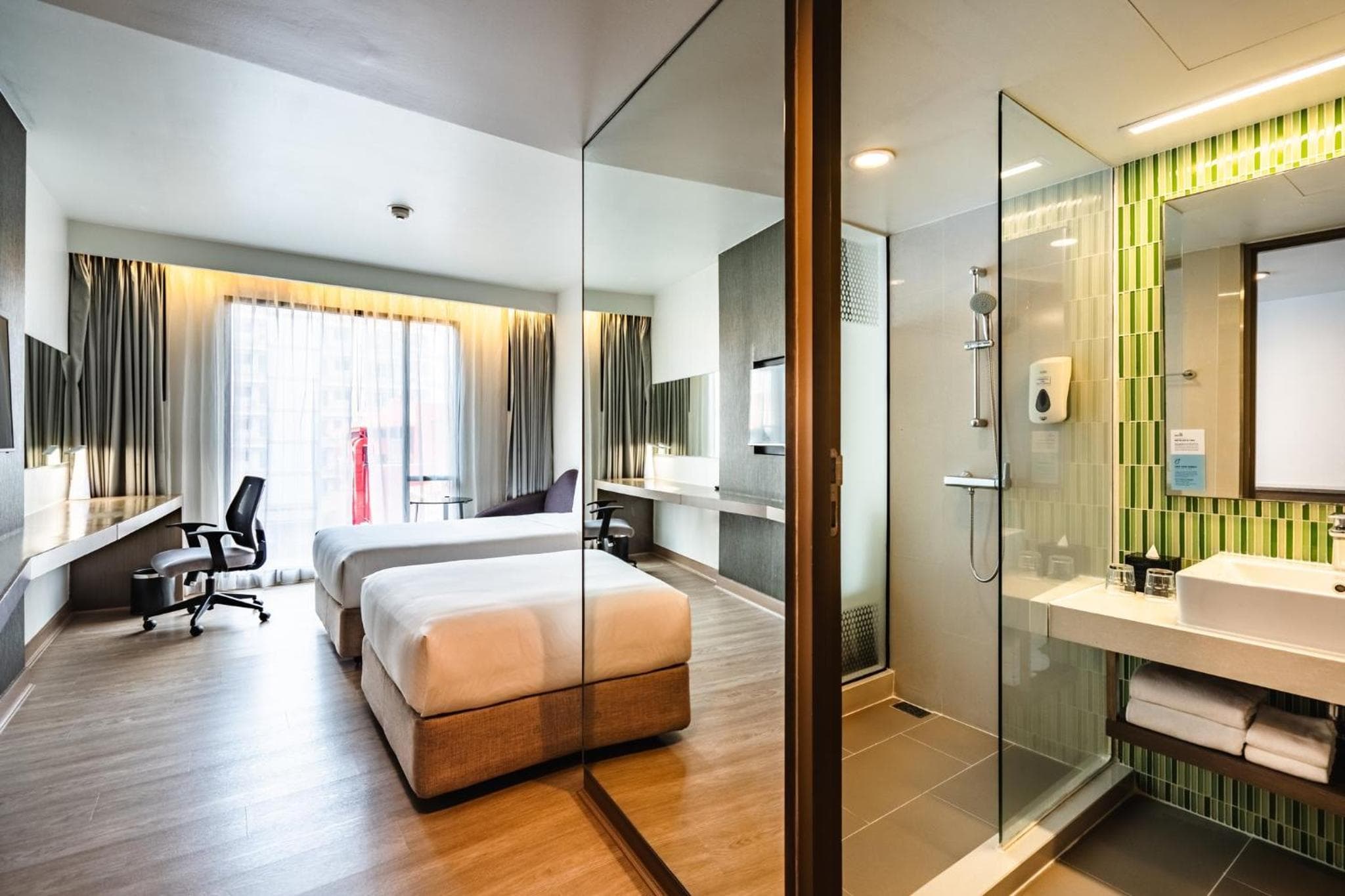 Holiday Inn Express Bangkok Sukhumvit 11 by IHG — 9