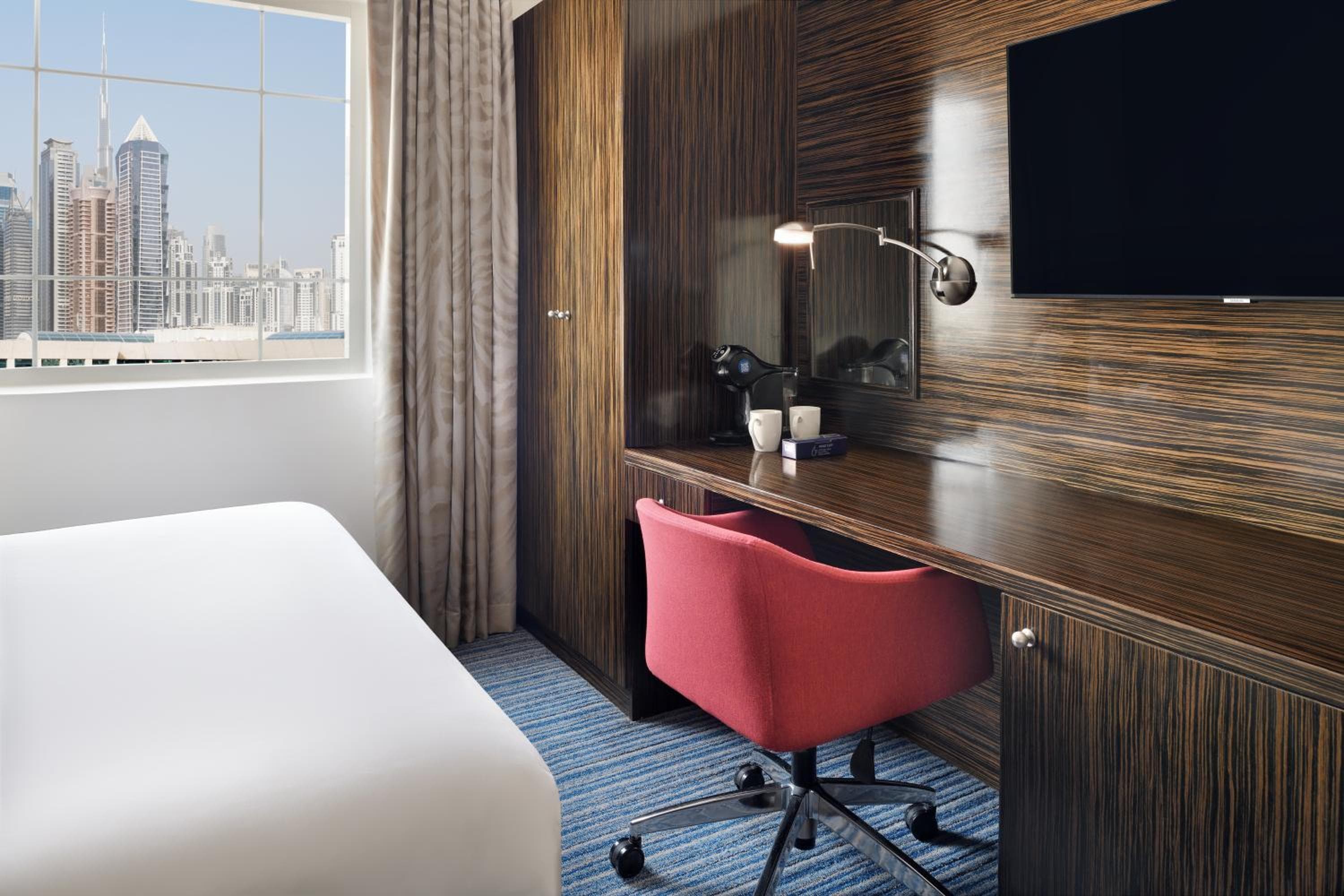 Holiday Inn Express Dubái Safa Park by IHG — 7