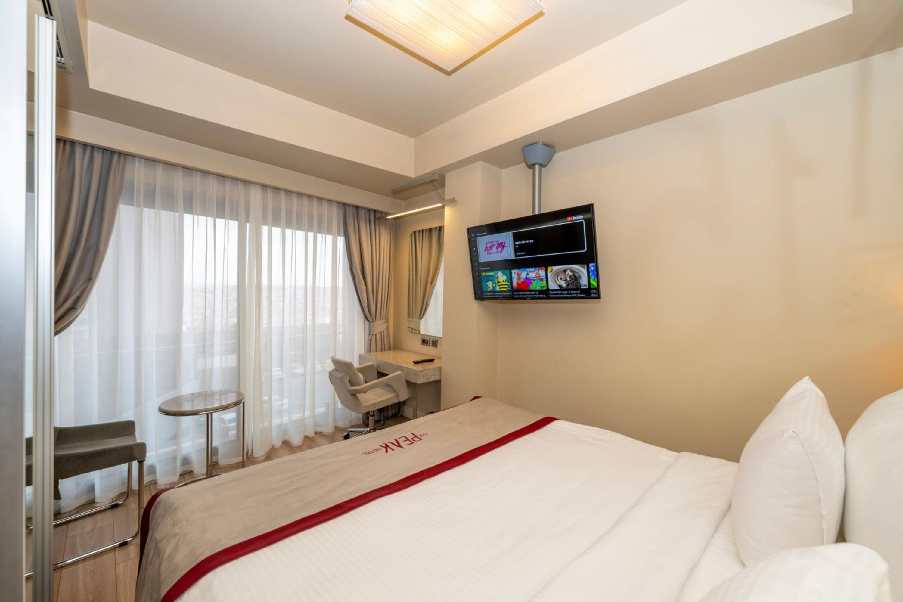Ramada By Wyndham Istanbul Pera — 27