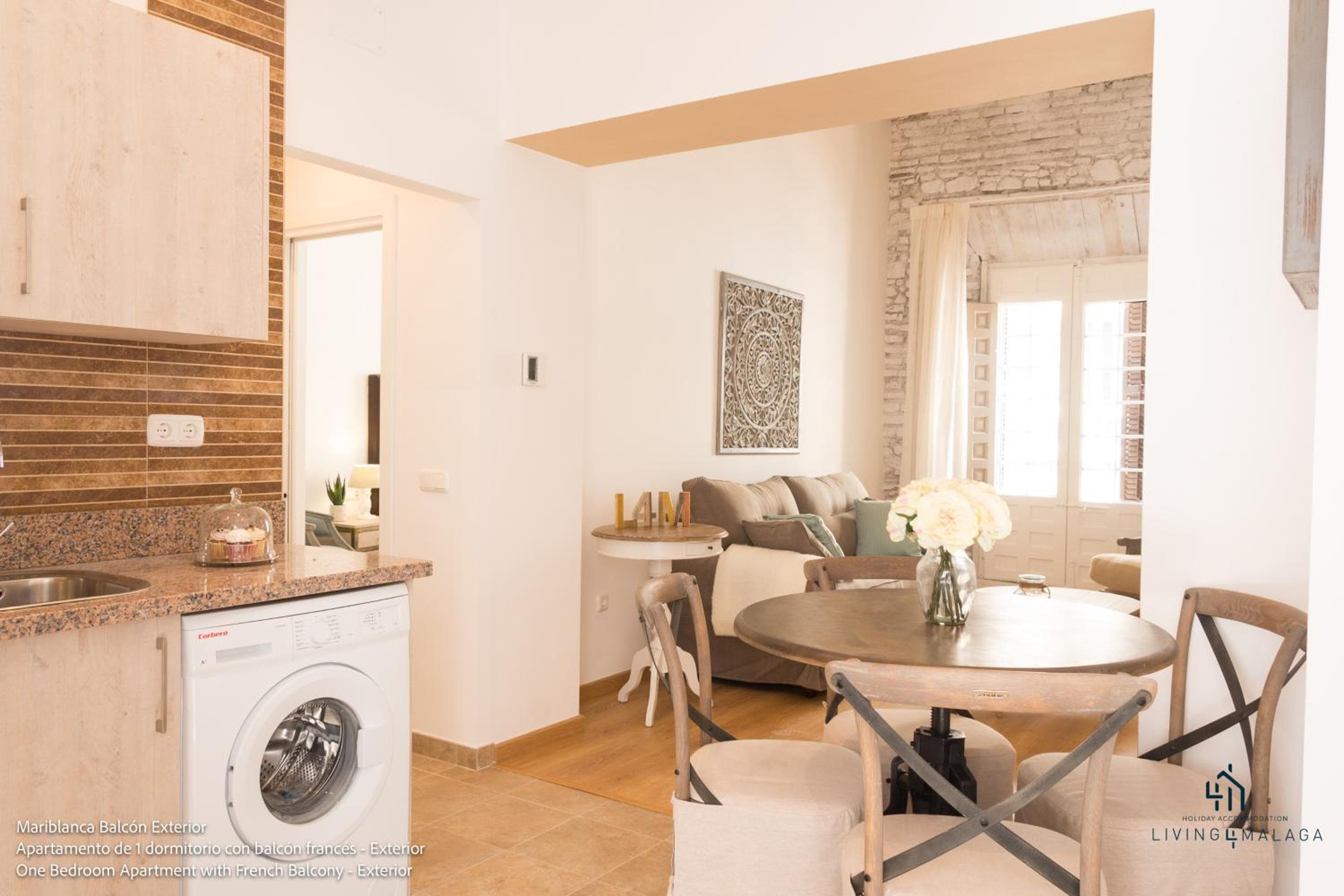 Living4Málaga Apartamentos Boutique — 5