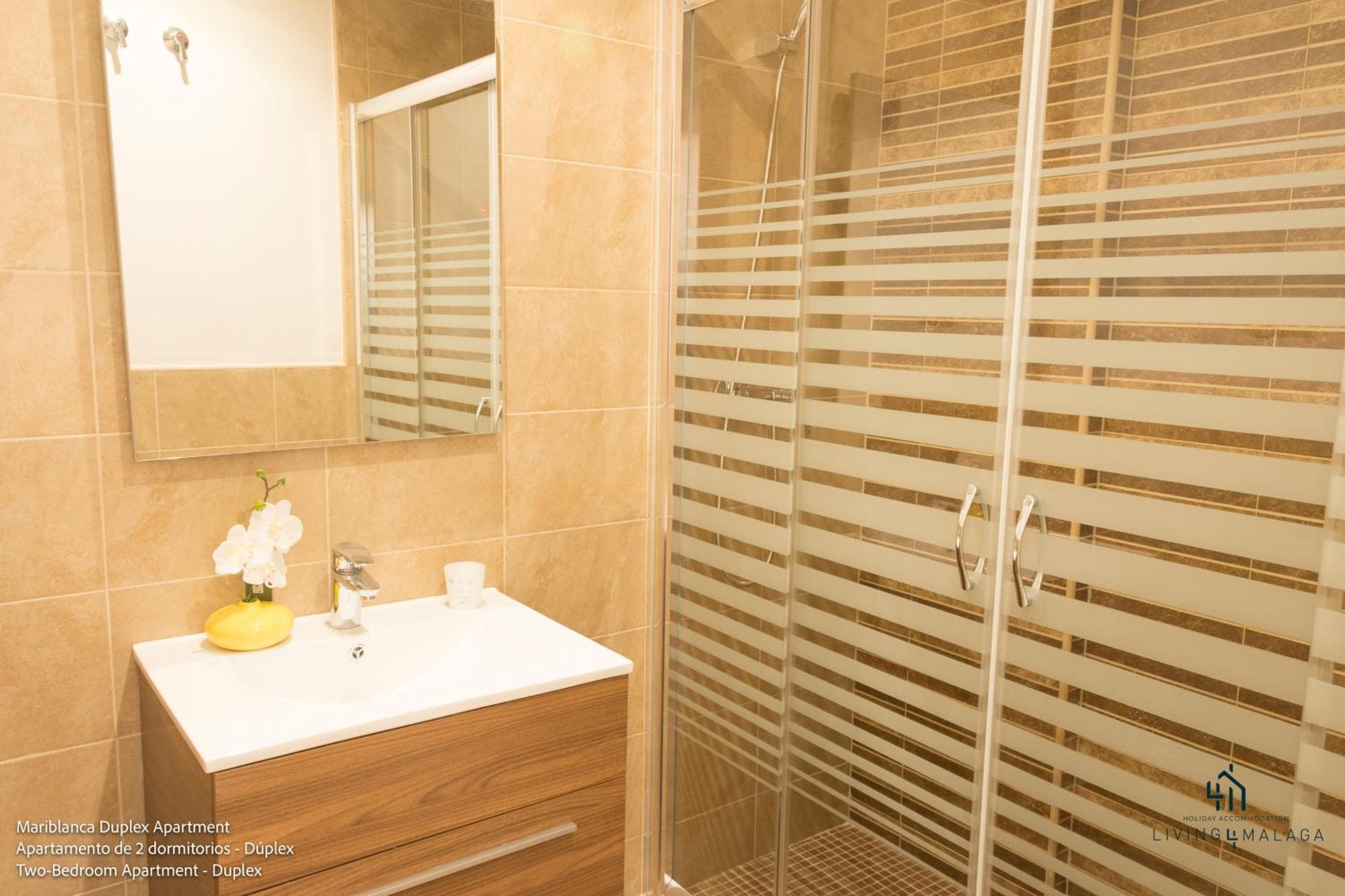 Living4malaga Boutique Apartments — 12
