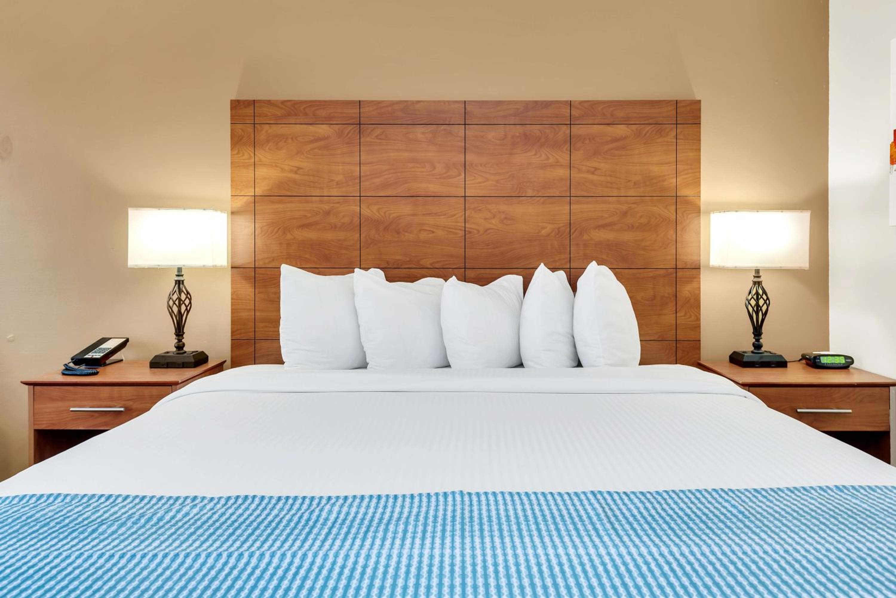Best Western Orlando Gateway Hotel — 19
