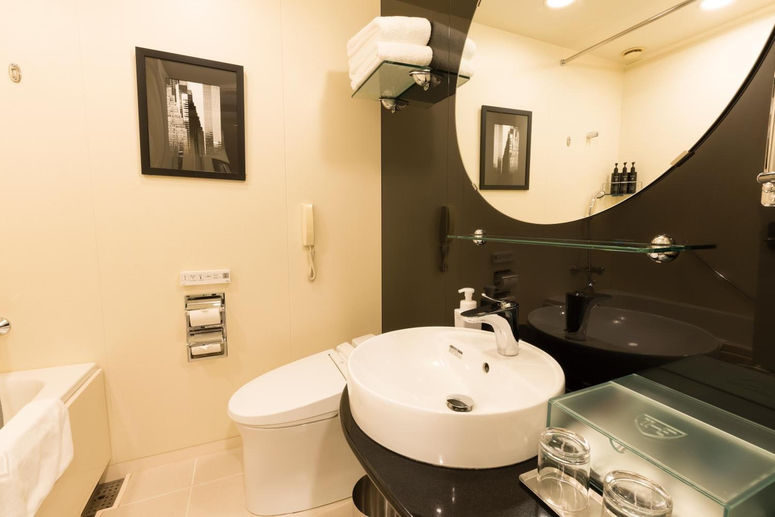 The Royal Park Hotel Iconic Tokyo Shiodome hotel, Minato-ku, Higashishimbashi 1-6-3, Tokyo, Japan — photo 41