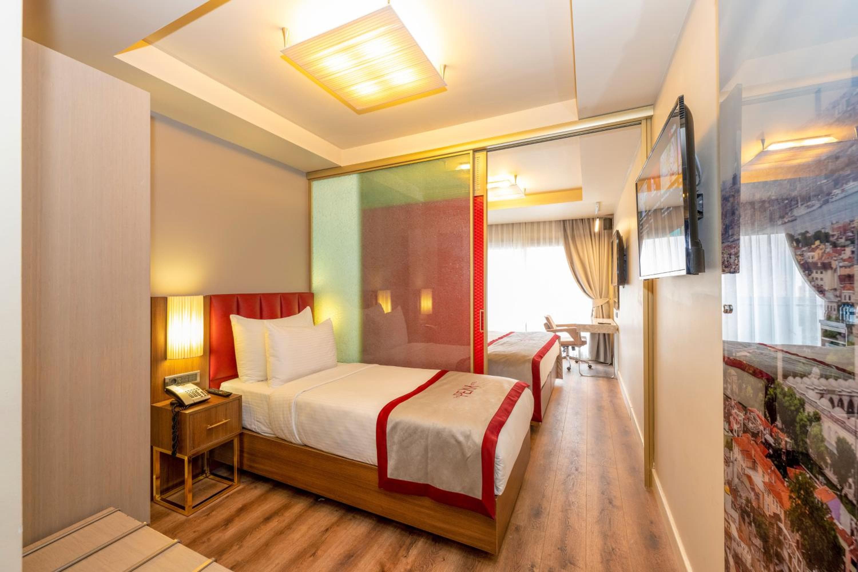 Ramada By Wyndham Istanbul Pera — 14