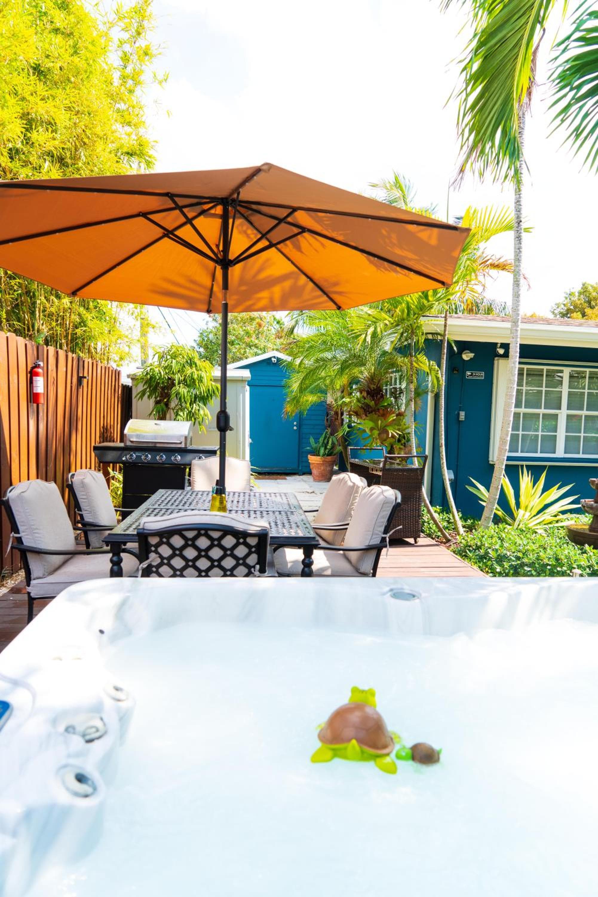 Modern Oasis — 19