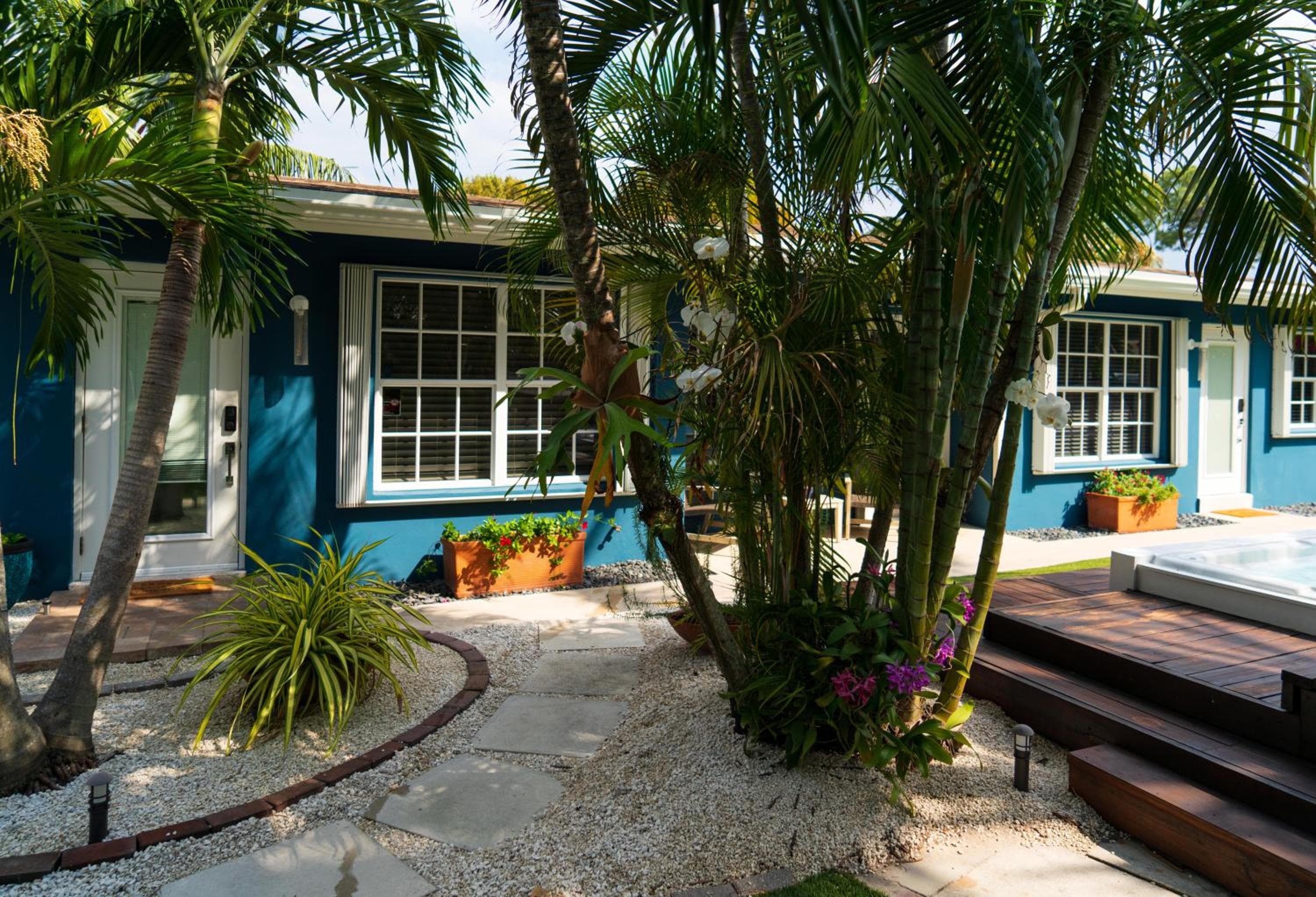 Modern Oasis - Modernes Hotel — 18