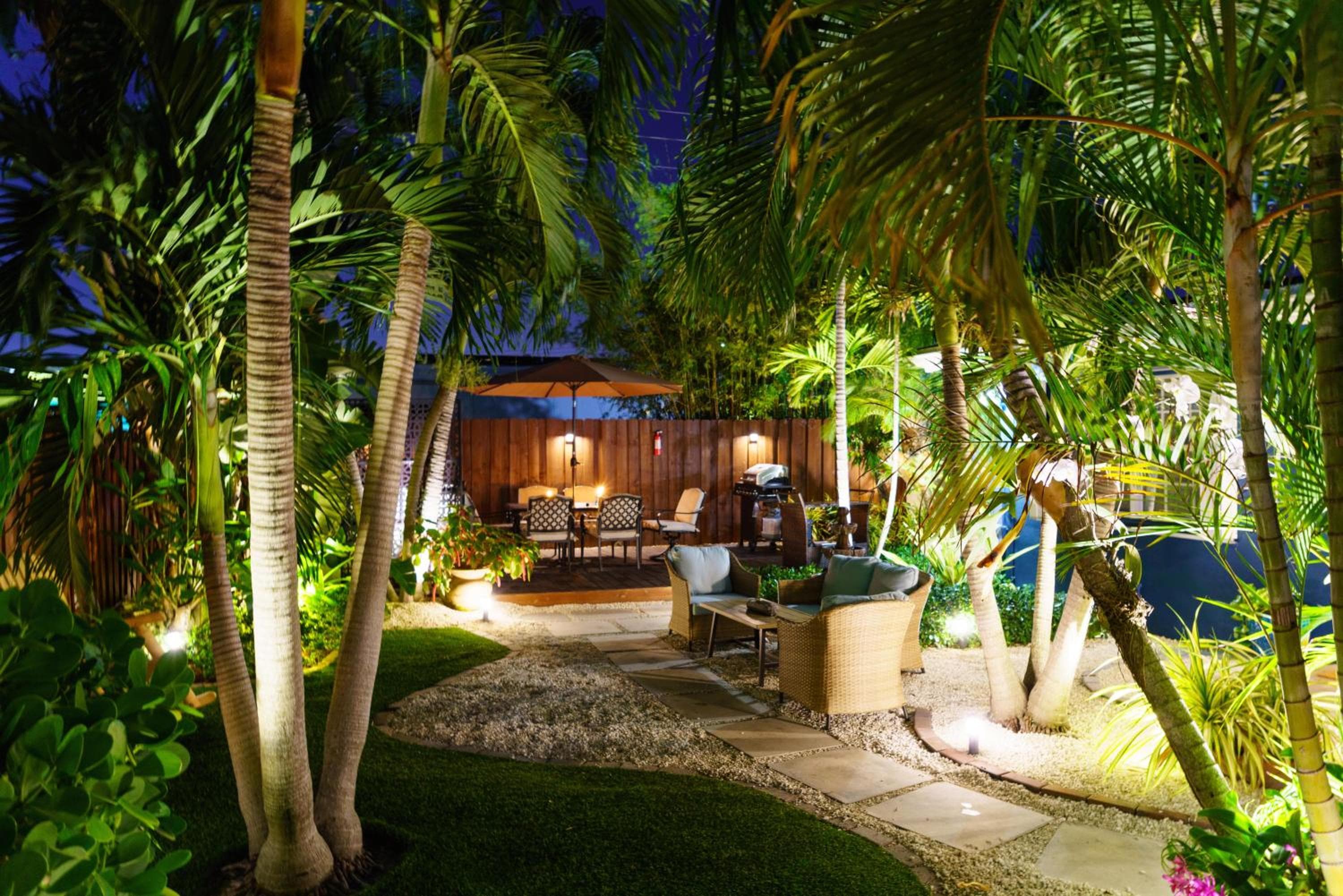 Modern Oasis — 13