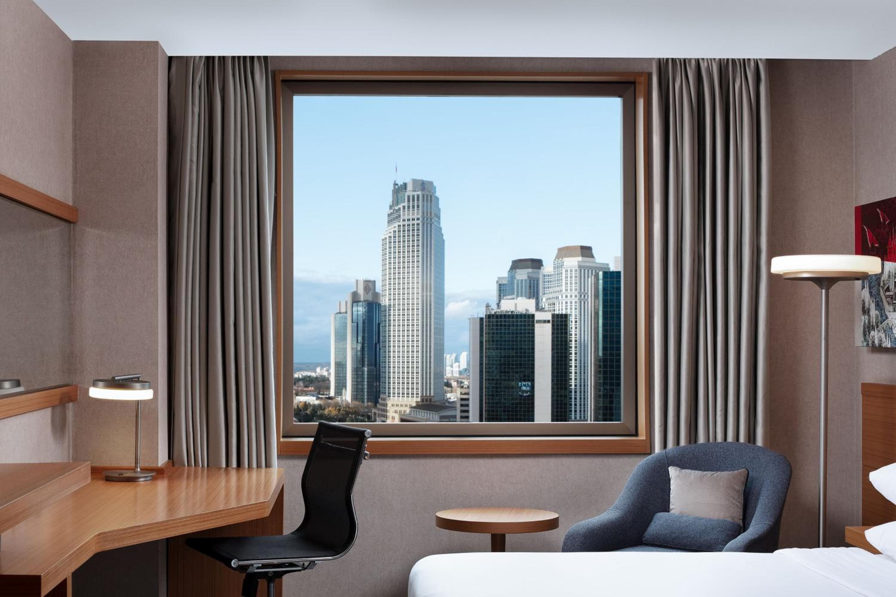 Delta Hotels by Marriott Istanbul Levent — 24