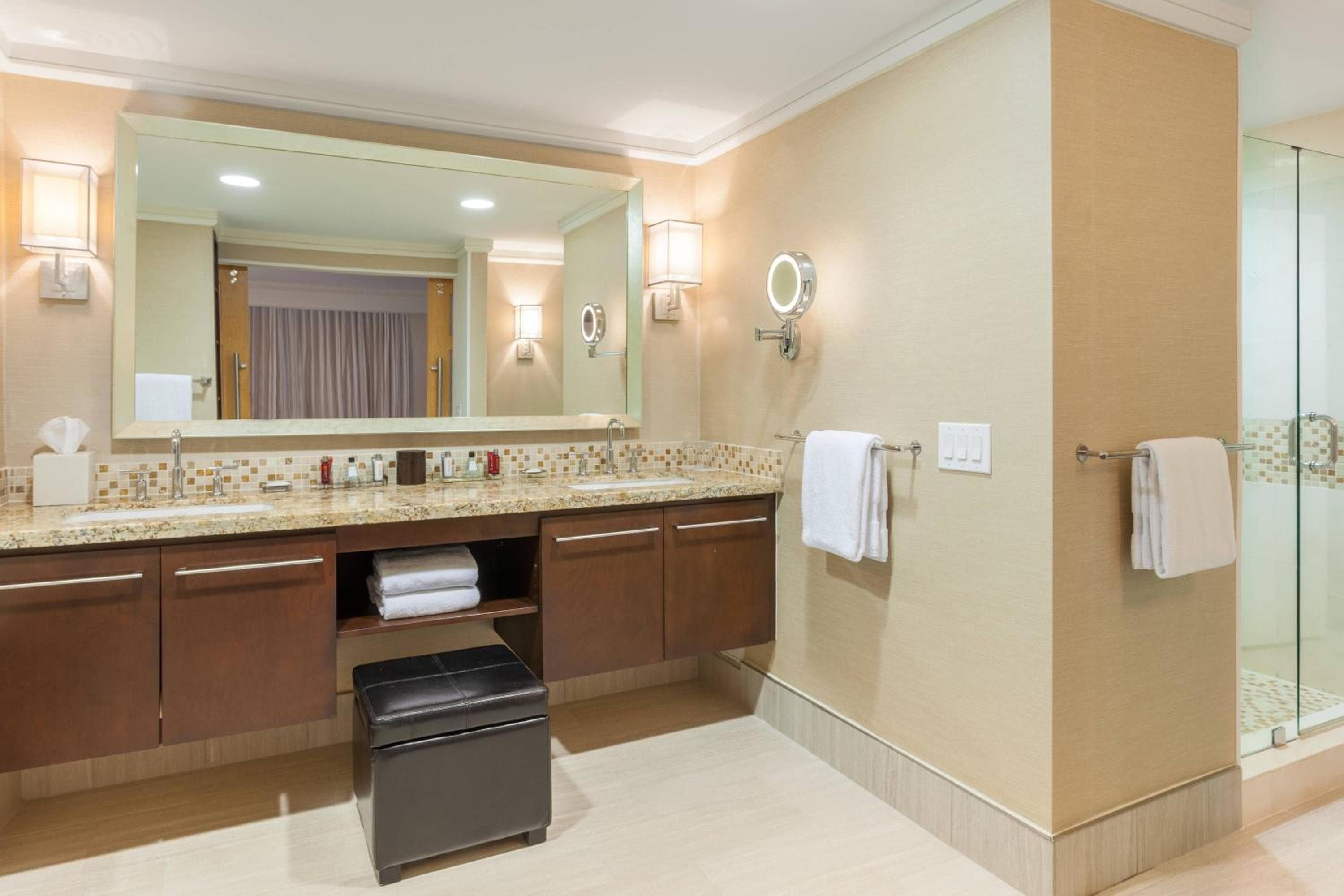 Fort Lauderdale Marriott Harbor Beach Resort & Spa — 29