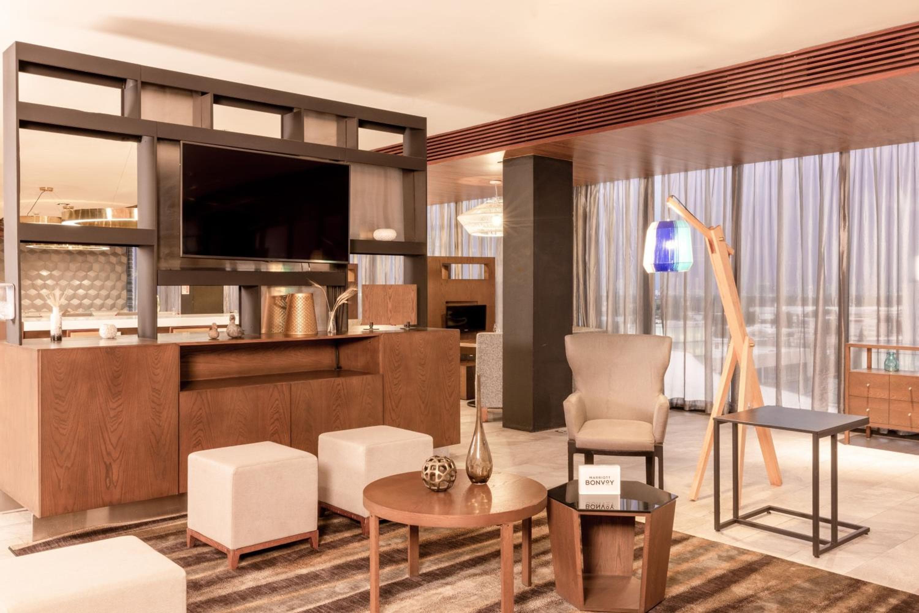 Courtyard by Marriott Ciudad de México Vallejo — 7