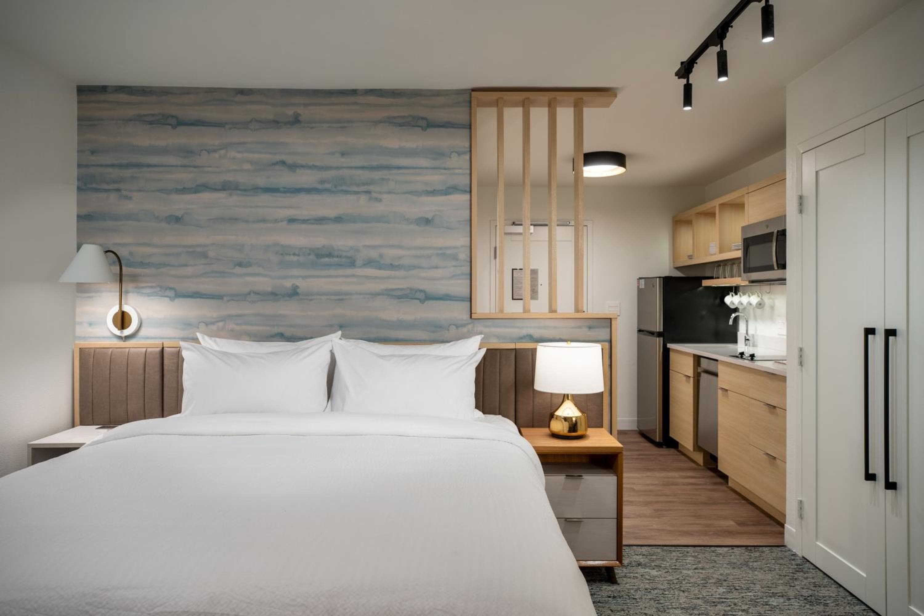 TownePlace Suites by Marriott Las Vegas North I-15 — 29