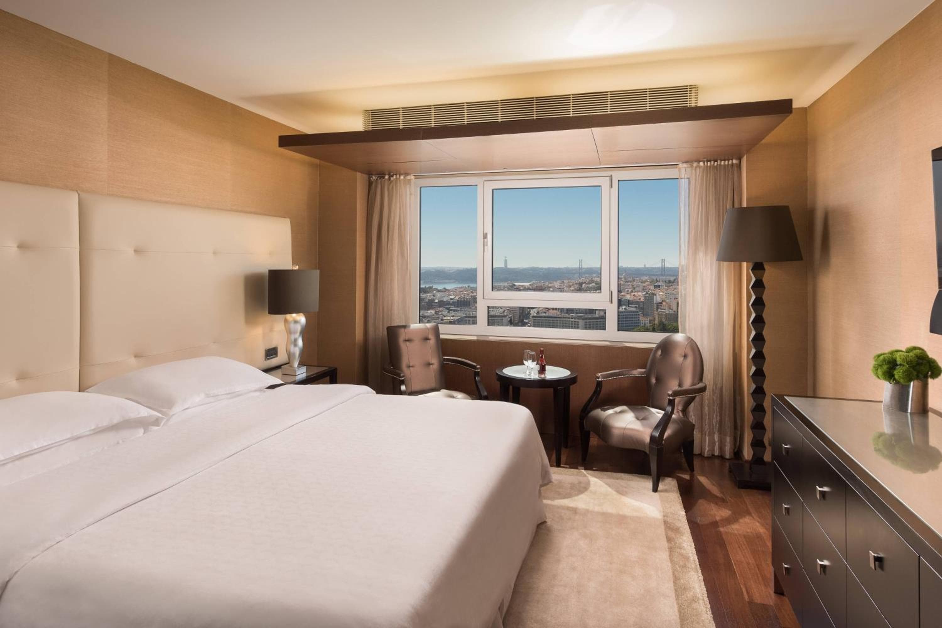 Sheraton Lisboa Hotel & Spa — 17