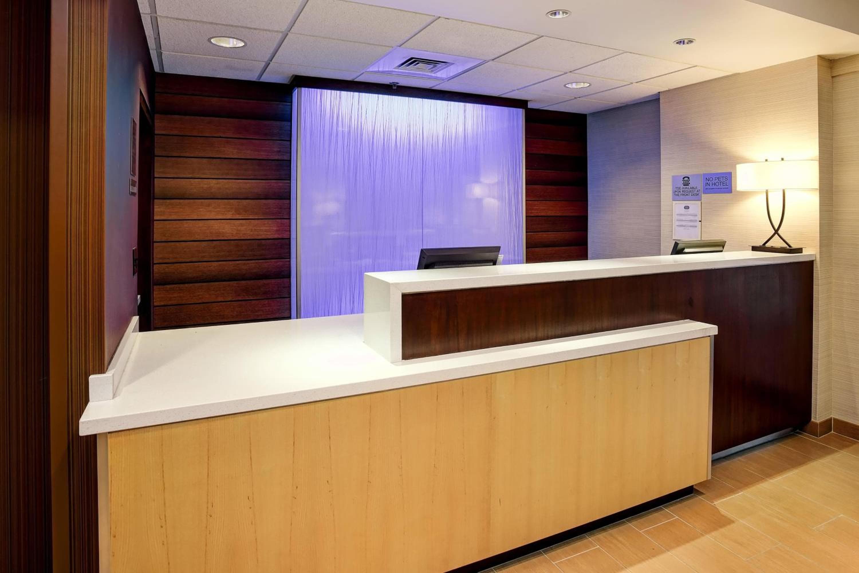 Fairfield Inn & Suites by Marriott Tampa Brandon — 3