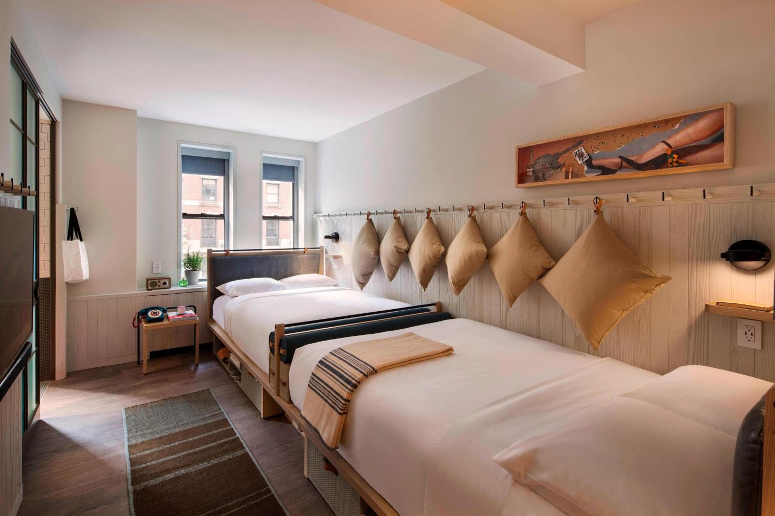 MOXY NYC Times Square — 16