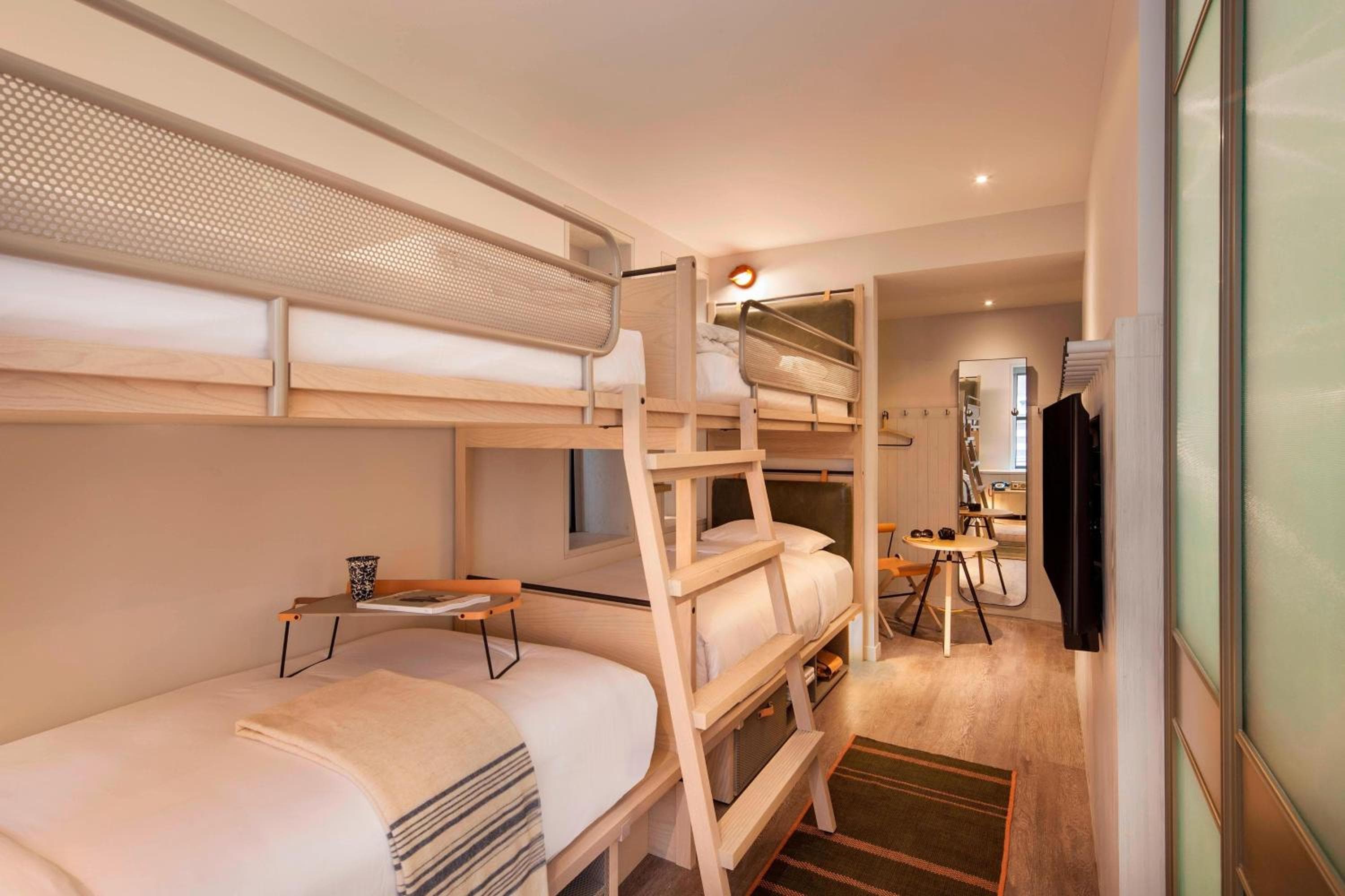 MOXY NYC Times Square — 13