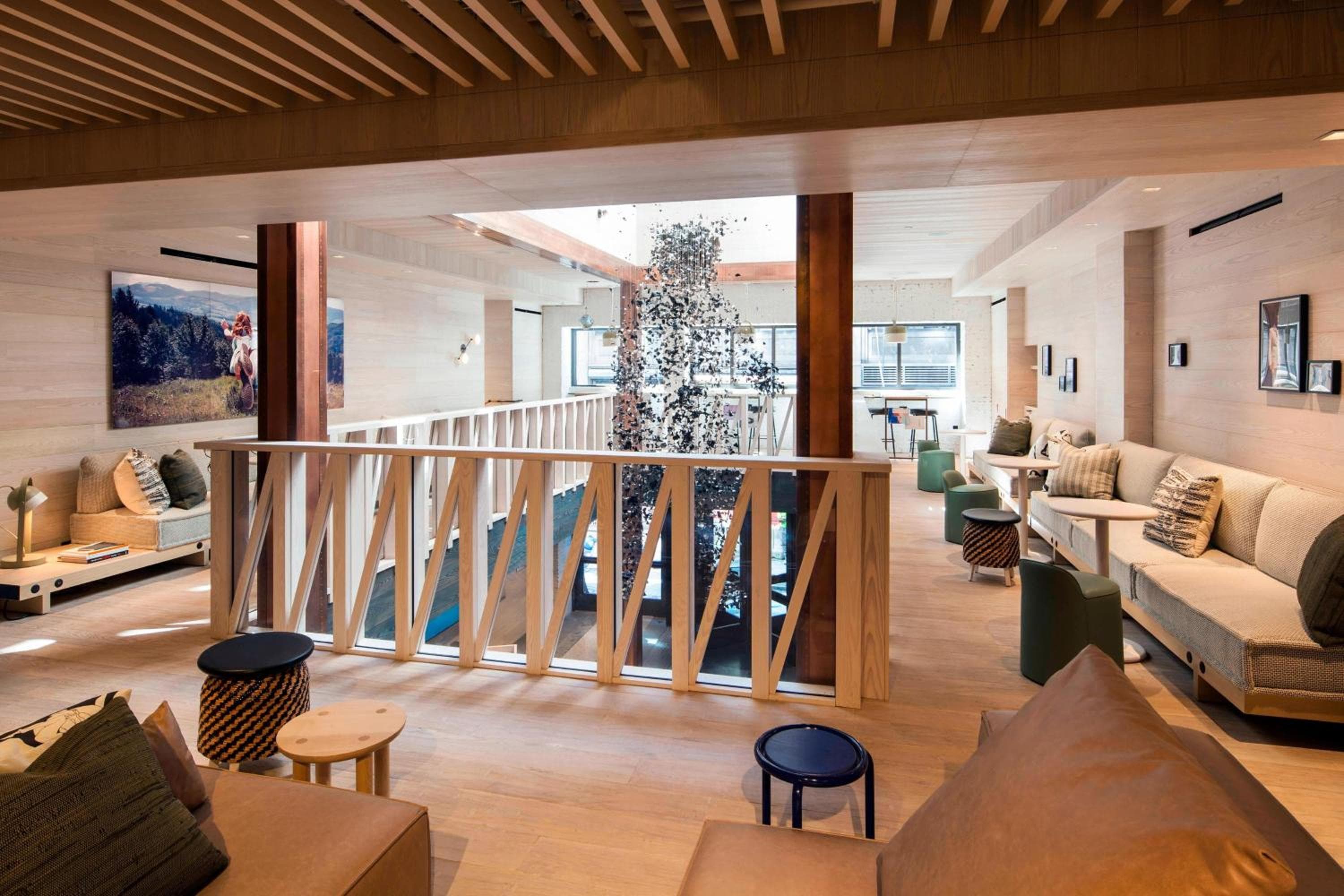 MOXY NYC Times Square — 4